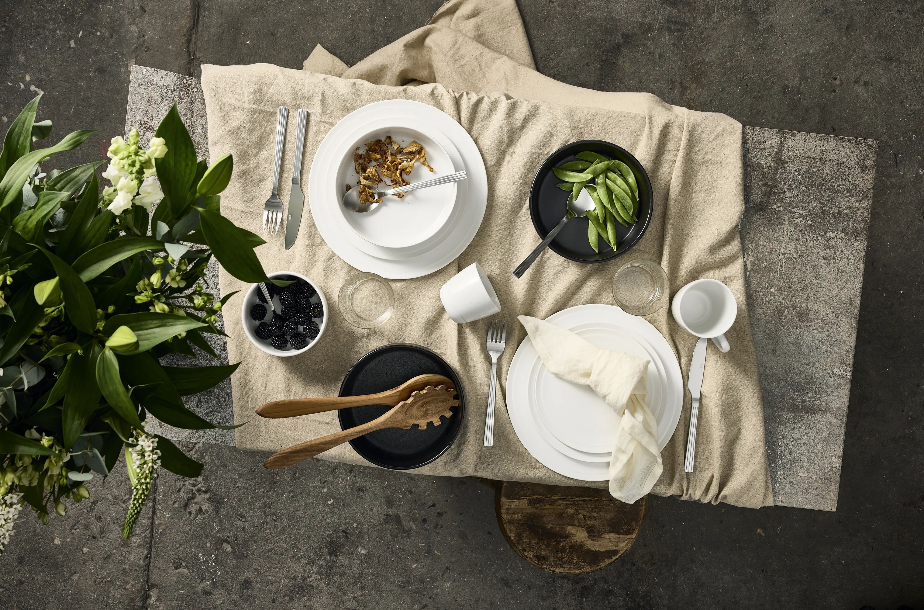RAW by Aida Frokosttallerkener RAW Tallerken i White, 2