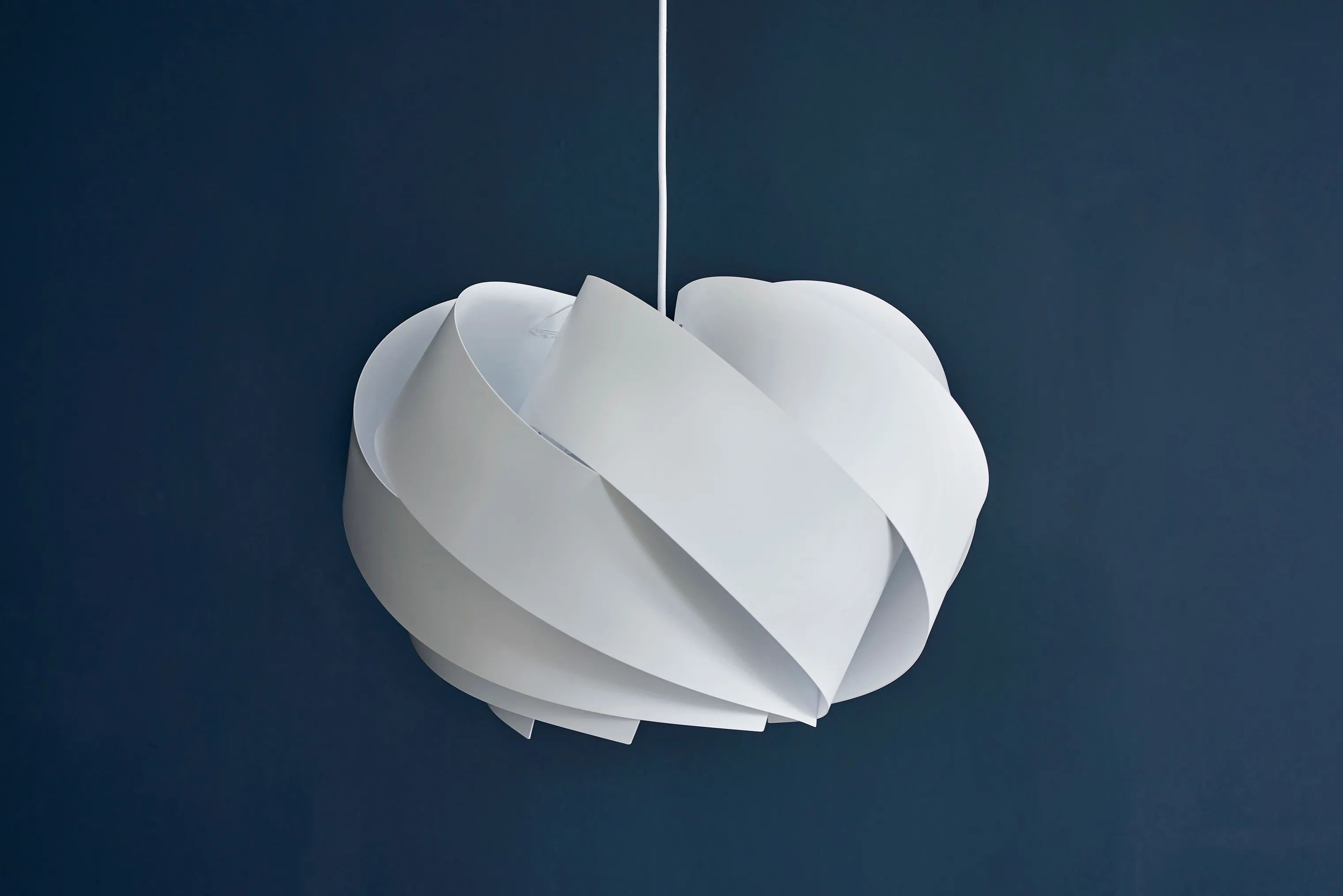 Dyberg Larsen Pendler Boleo Pendel i Hvid, 50 cm, 2