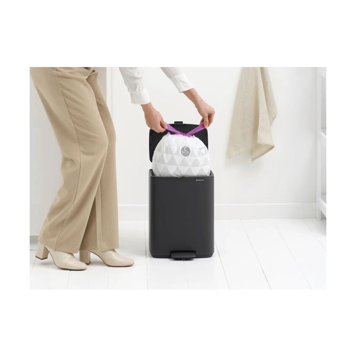 Brabantia Pedalspande Bo Pedalspand i Grå, 12 L, 4