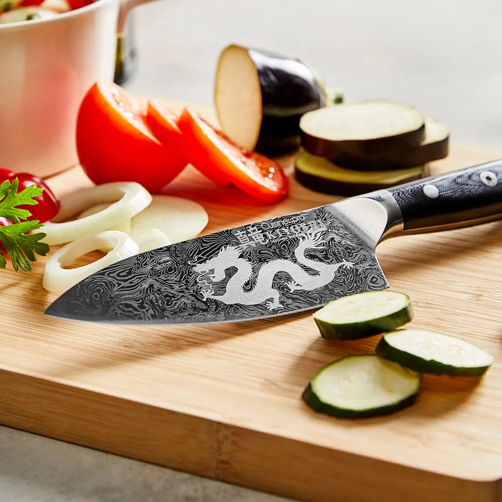 THE CUSTOM CHEF™ Kokkeknive Cuisine::pro®
KIYOSHI™ Cuisine::pro KIYOSHI™ Kokkekniv i Sølvfarvet/sort, 15 cm, 2