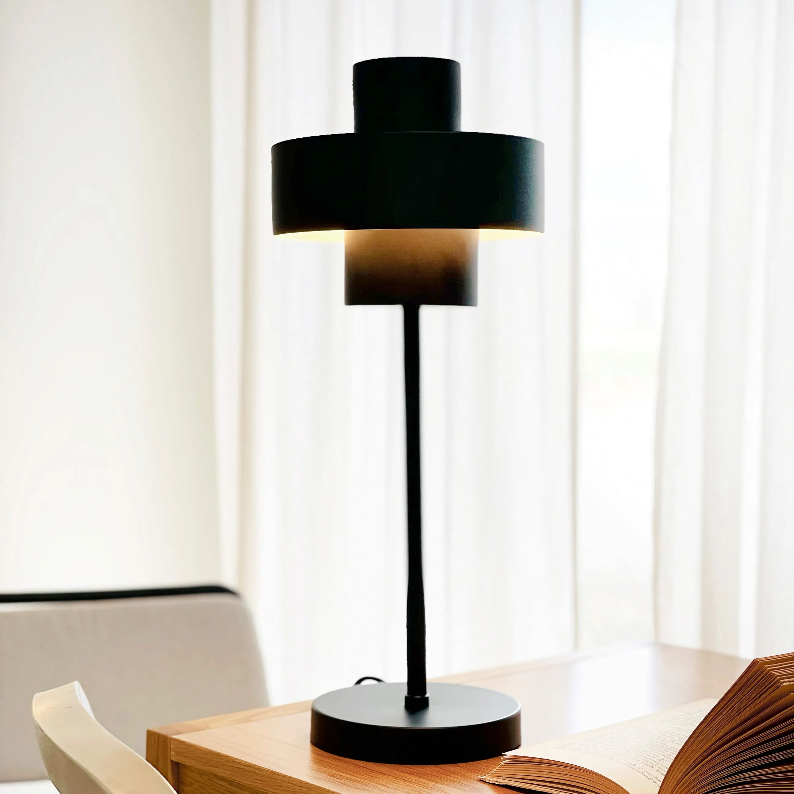 Dyberg Larsen Bordlamper Stoke Bordlampe i Sort, 2