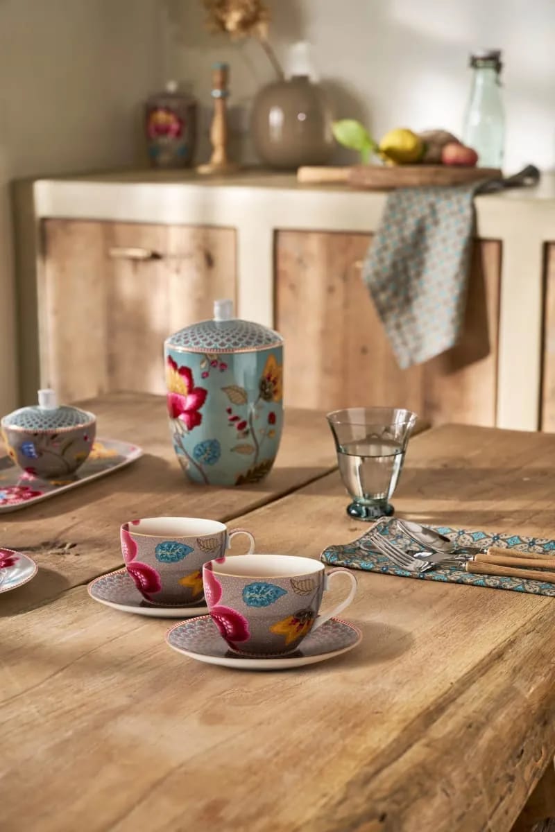 PIP Studio Krus og kopper med hank Blooming Tales Kop m. underkop - 2 stk. i Khaki, 2