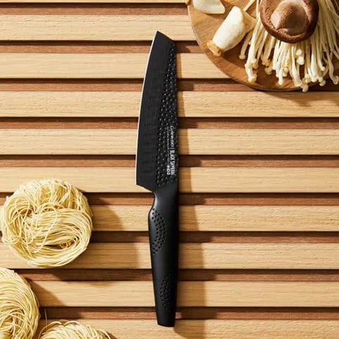 THE CUSTOM CHEF™ Santokuknive Cuisine::pro®
iD3 BLACK SAMURAI™ Cuisine::pro iD3 BLACK SAMURAI™ Santokukniv i Sort, 15 cm, 2