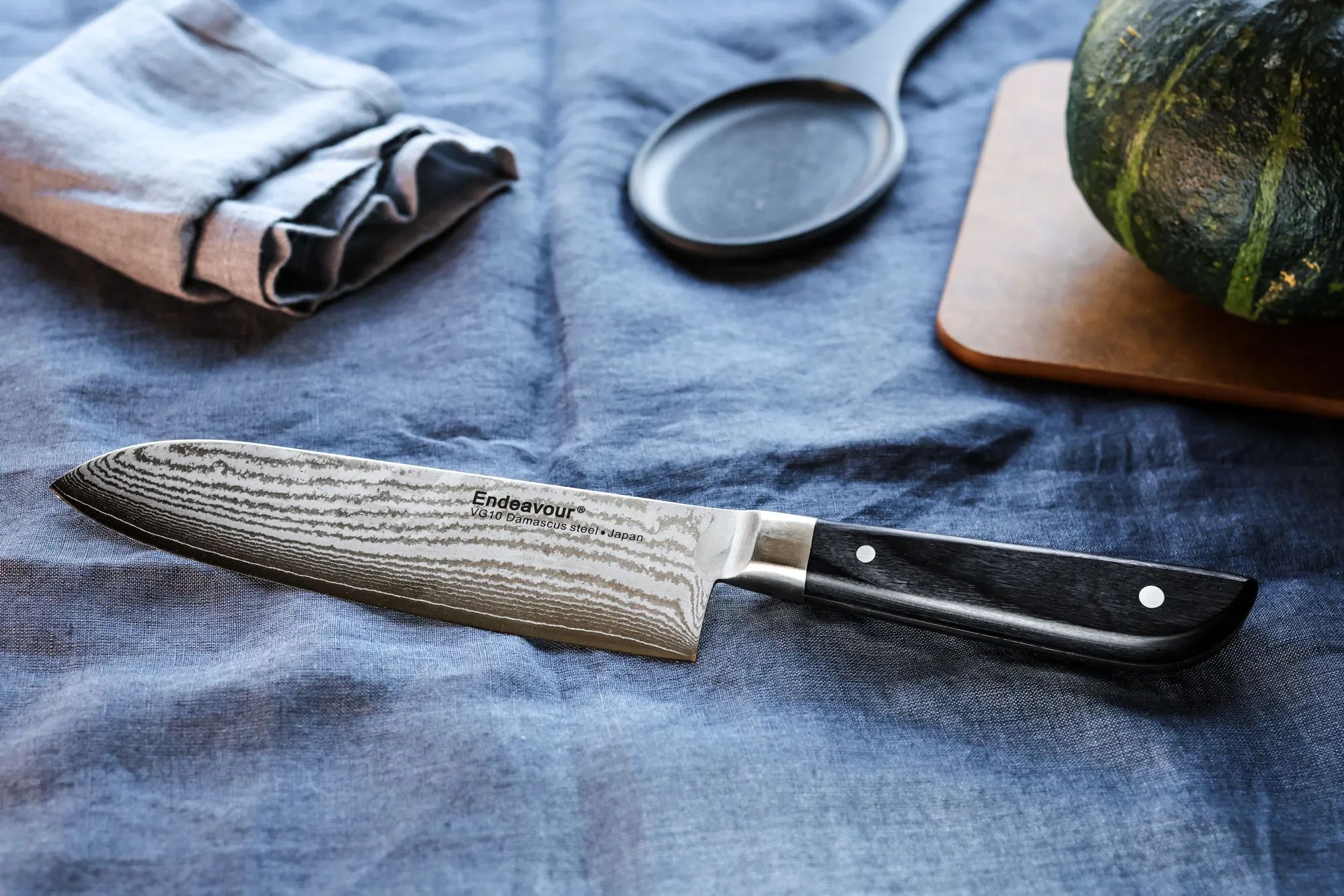 Endeavour Santokuknive Santokukniv i sort, 9