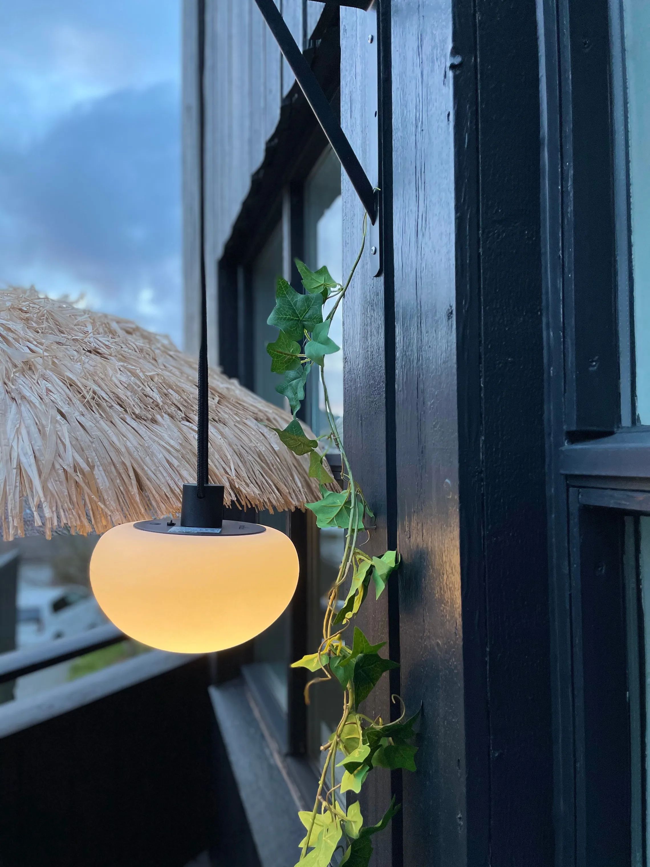 Nordlux Pendler Sponge LED Pendel i Hvid / Sort, 2