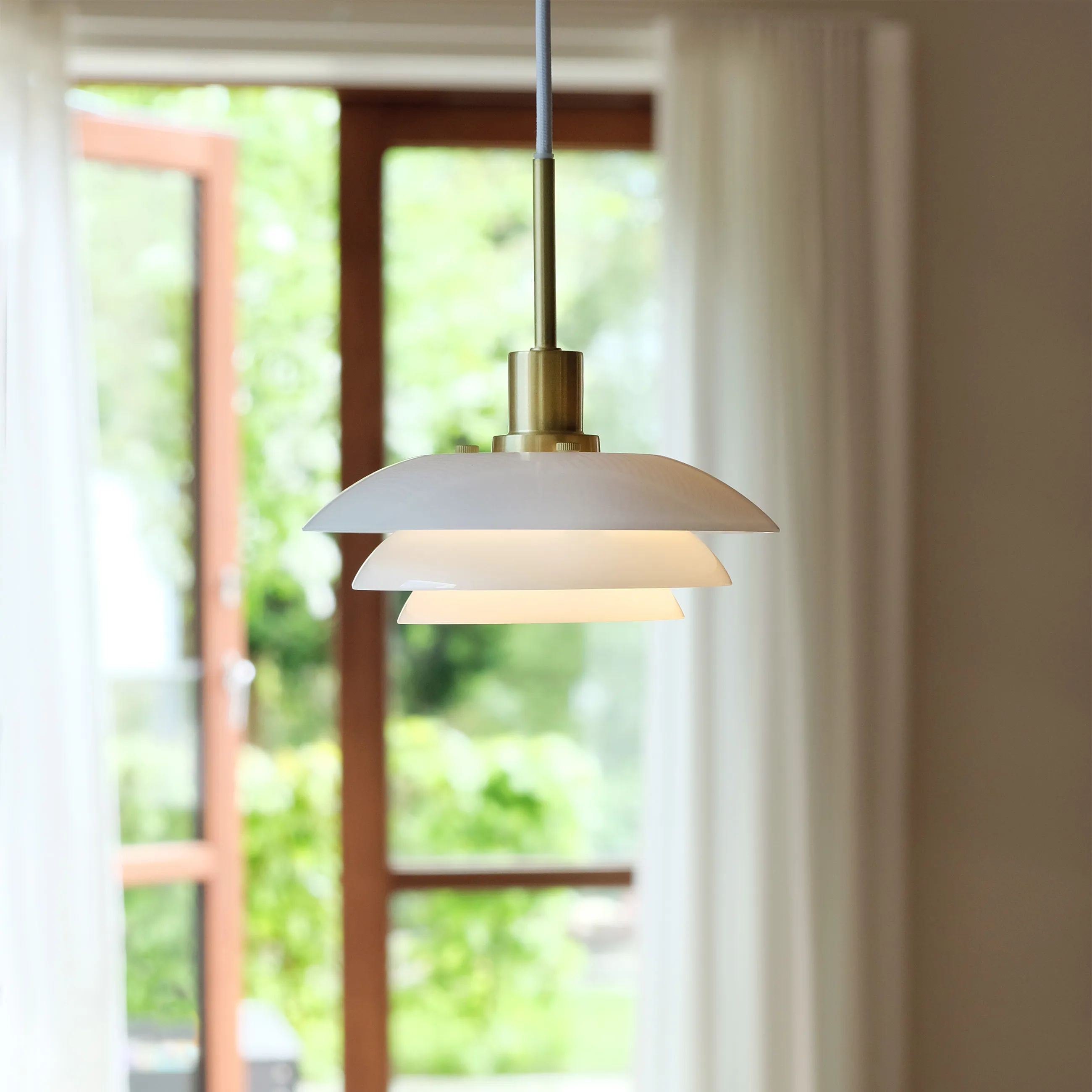 Dyberg Larsen Pendler DL31 Pendel i Opal/ Messing, 31 cm, 3