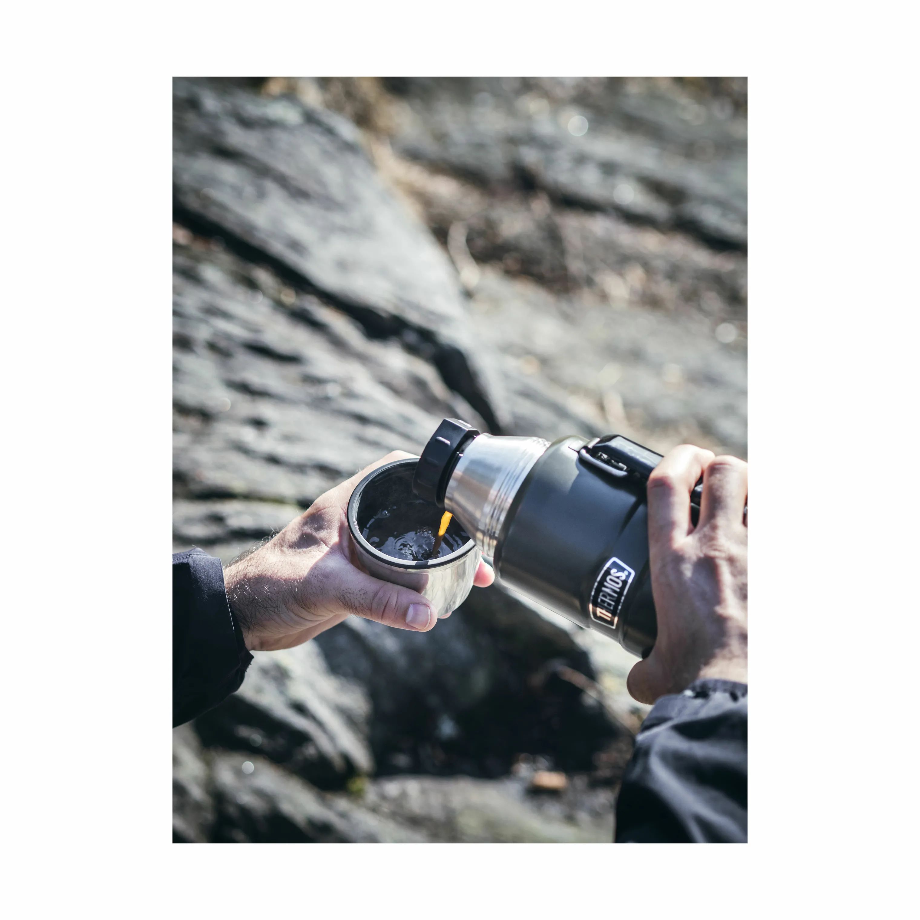 Thermos Termoflasker King Termoflaske i army, 1.2 L, 2