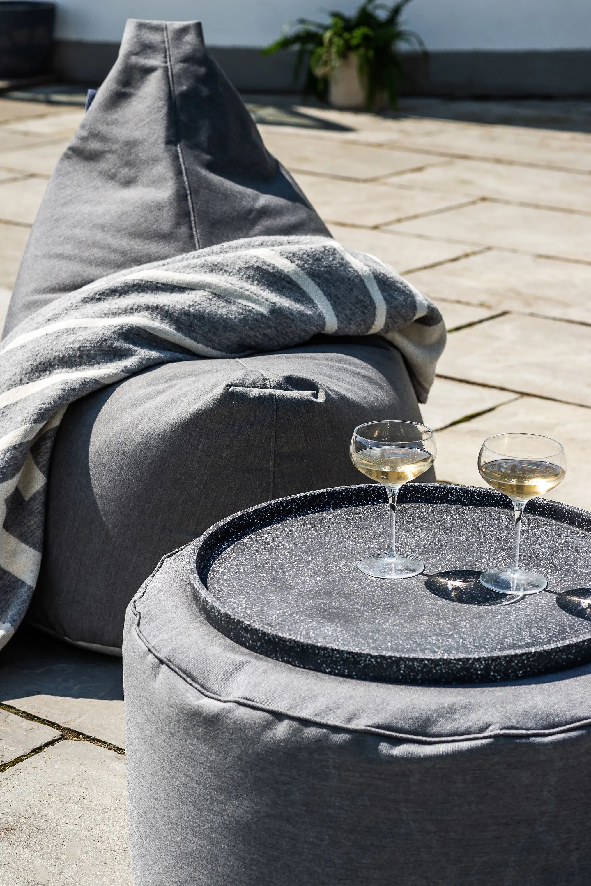 TRIMM Copenhagen Loungestole Tiny Moon Puf i Grey, 2