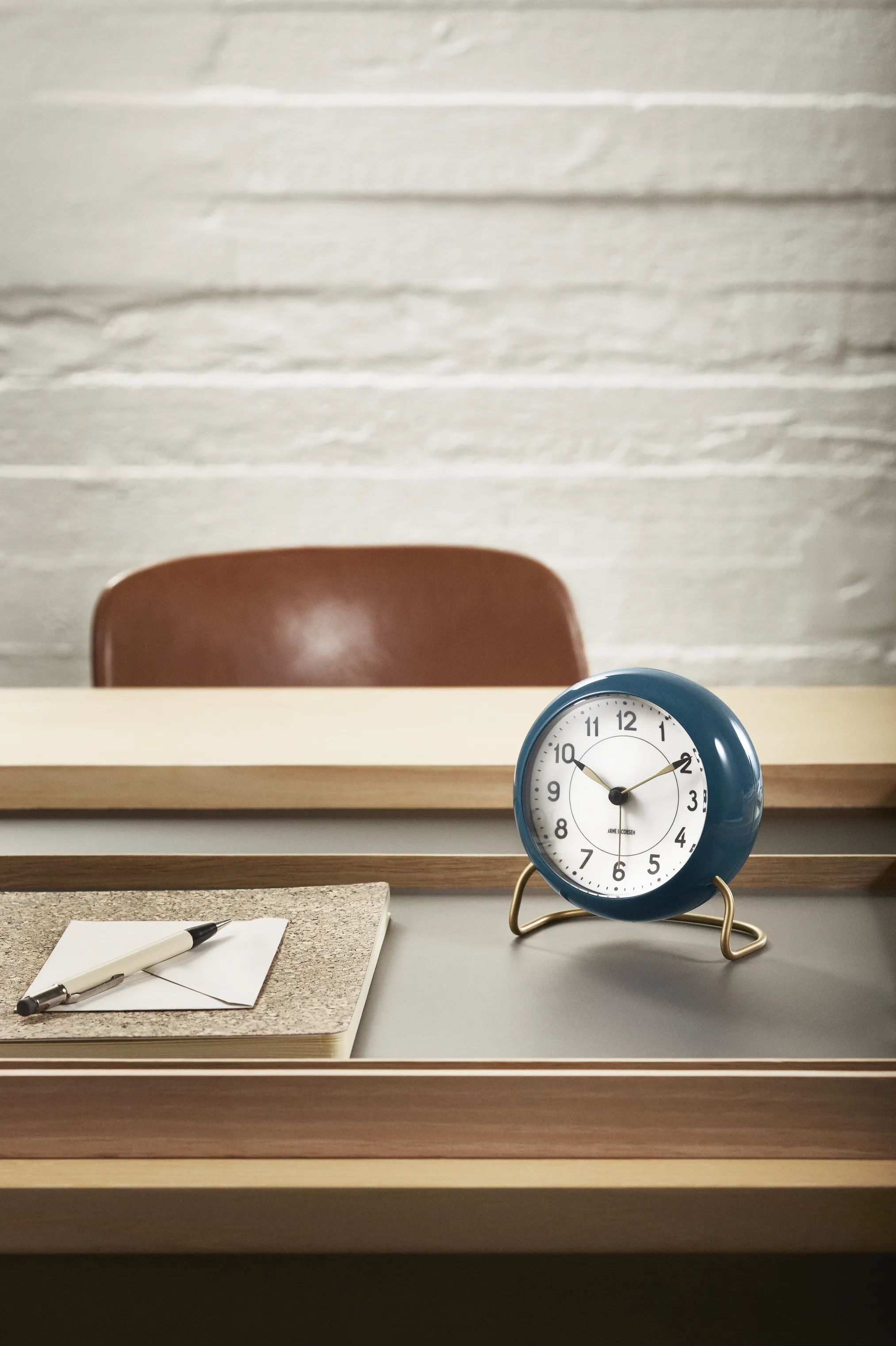 Arne Jacobsen Bordure Station Bordur i Navy blue, 2
