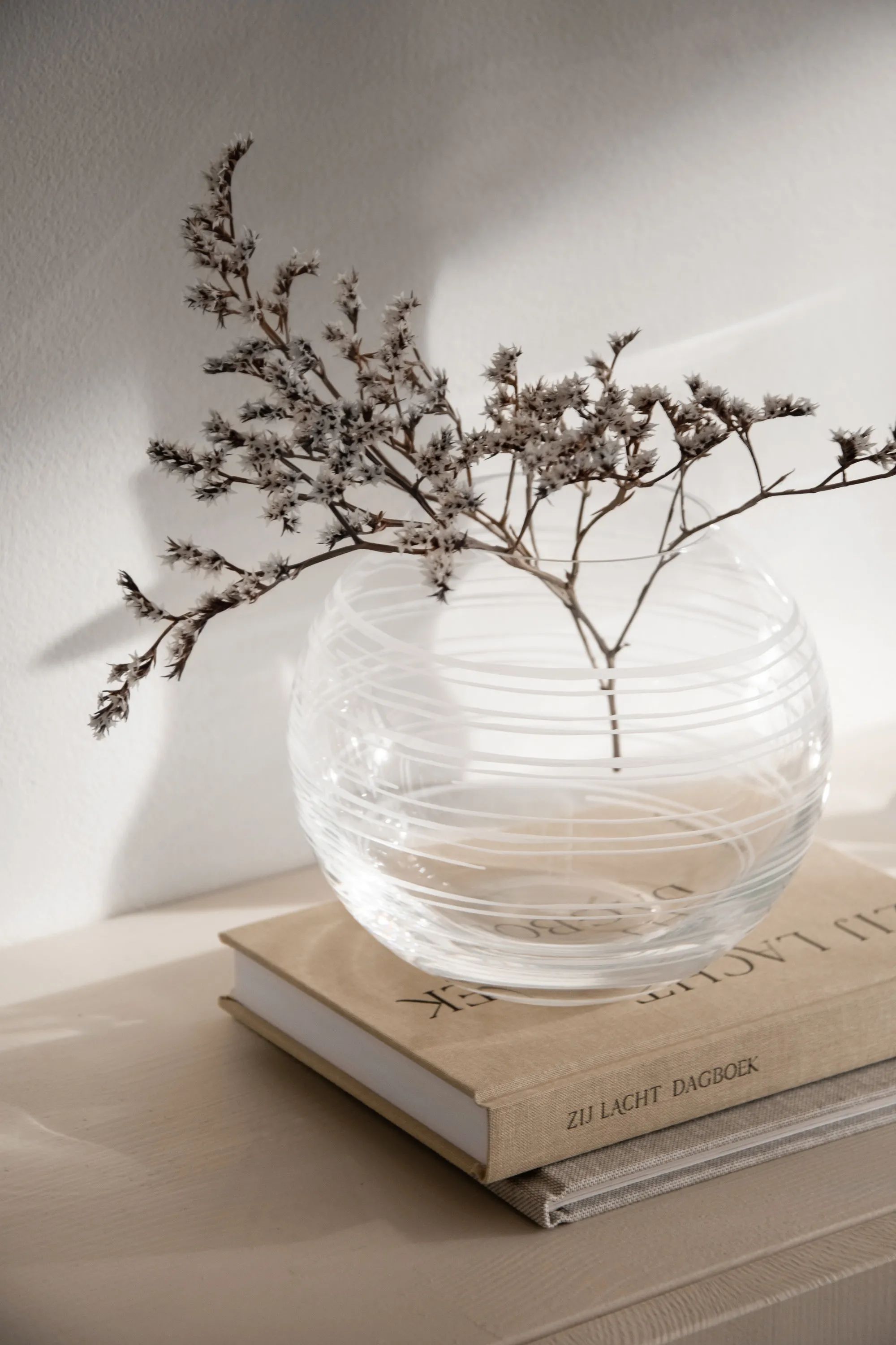 Orrefors Vaser Graphic Vase i 13,3 cm, 3