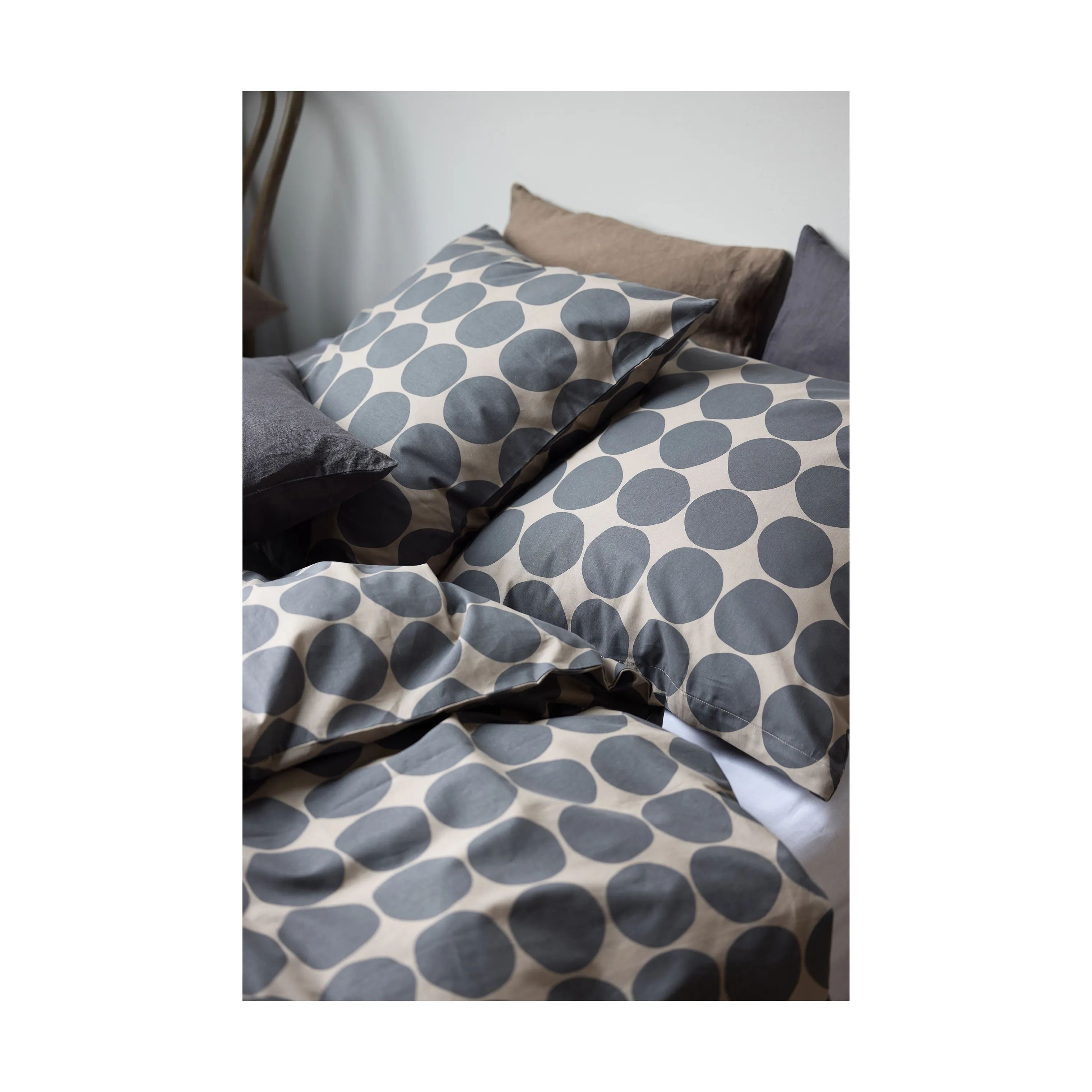 Södahl Sengetøj Bubbles Sengesæt i Taupe, B140 x L200 cm, 2