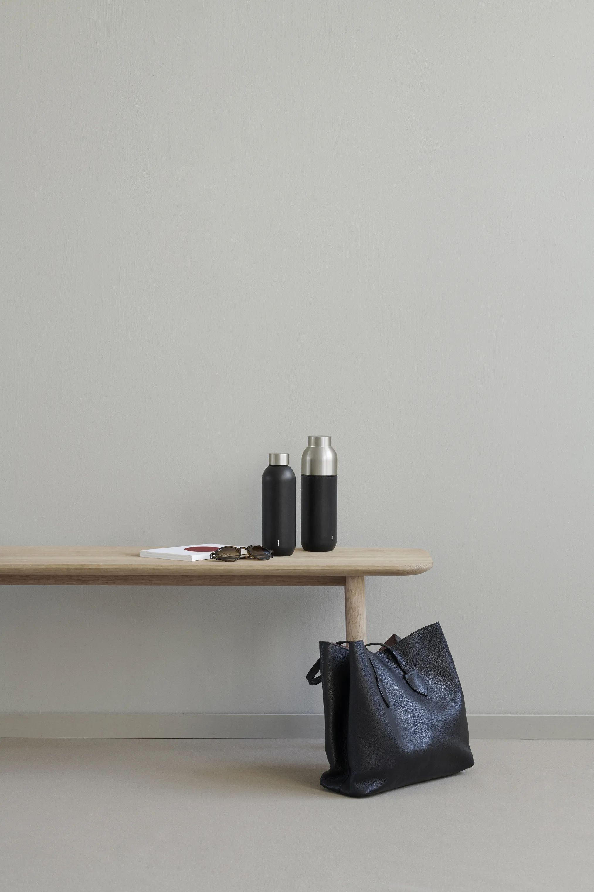 Stelton Termoflasker I:CONS Keep Warm Termoflaske i Black, 2