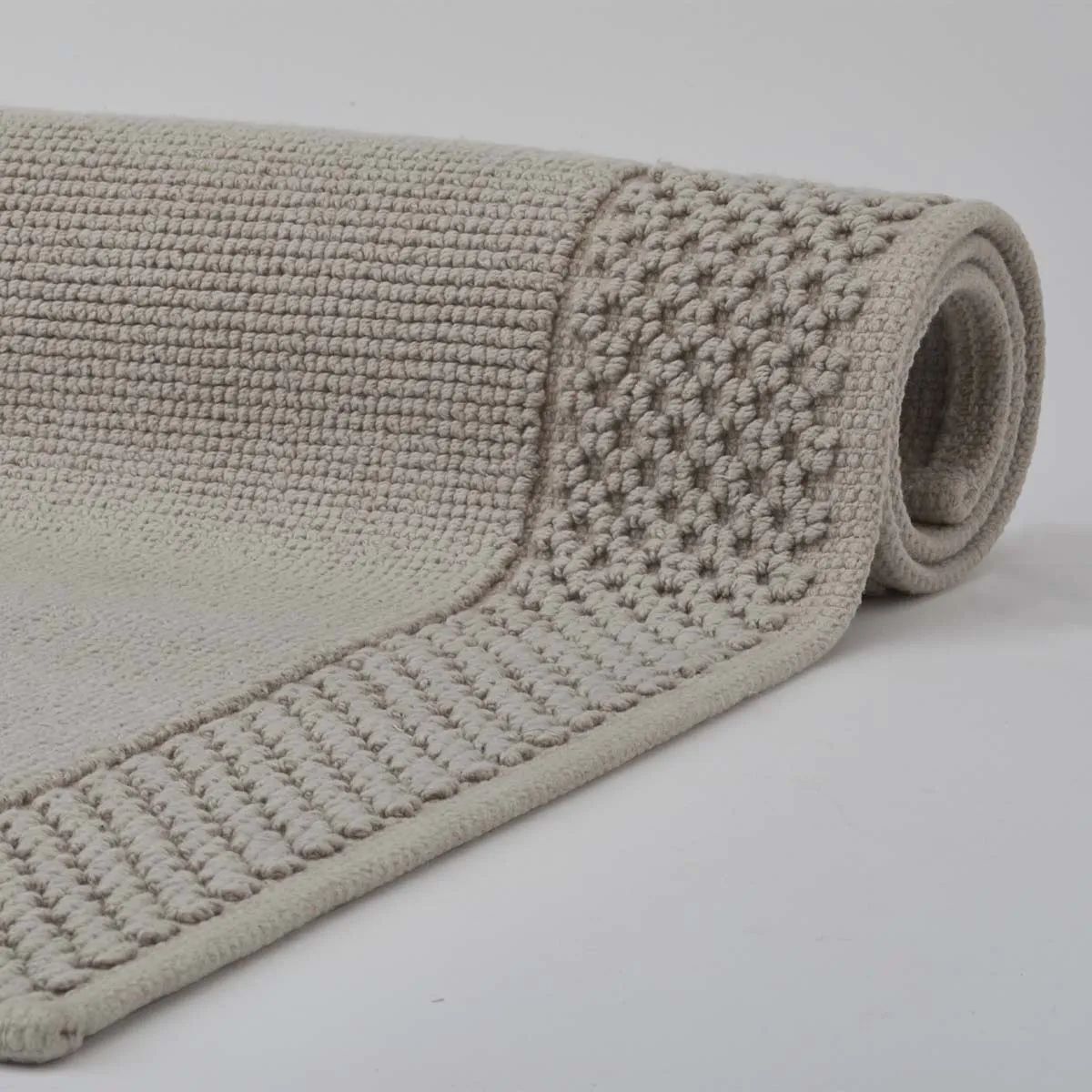 Aquanova Bademåtter Yuna Bademåtte i Truffle, B70 x L120 cm, 2