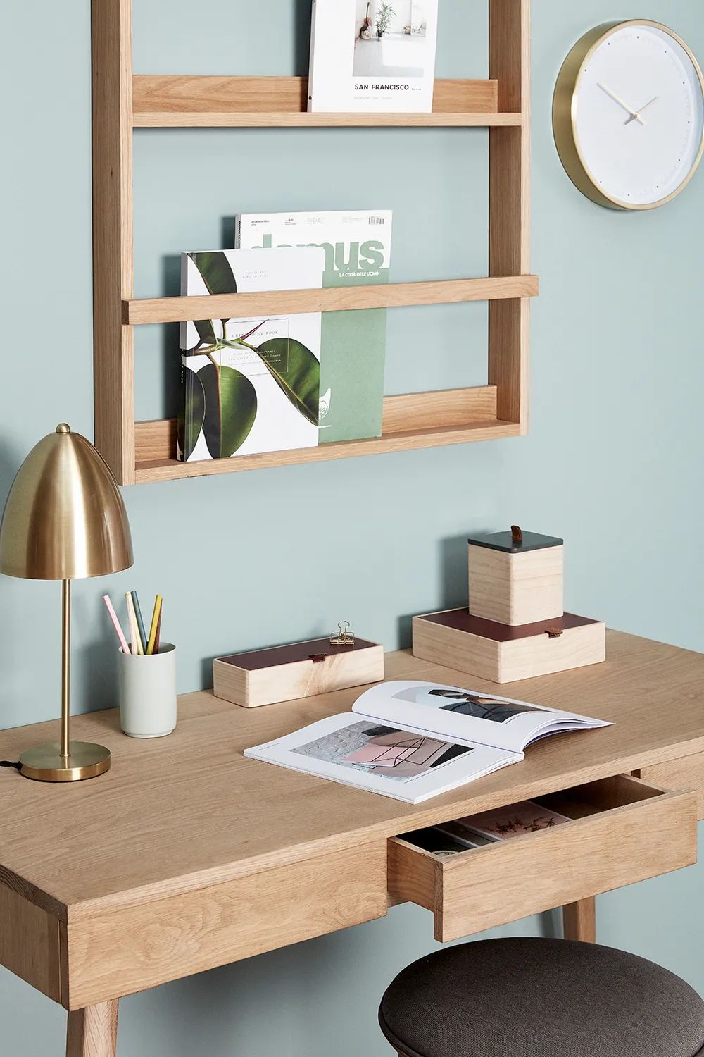 Hübsch Hylder Display Væghylde i 92 cm, 2