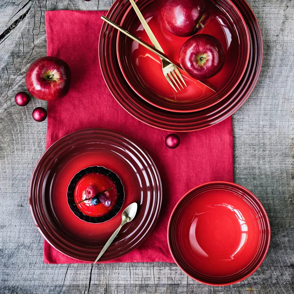 Le Creuset Middagstallerkener Signature Middagstallerken i Cerise, 27 cm, 3