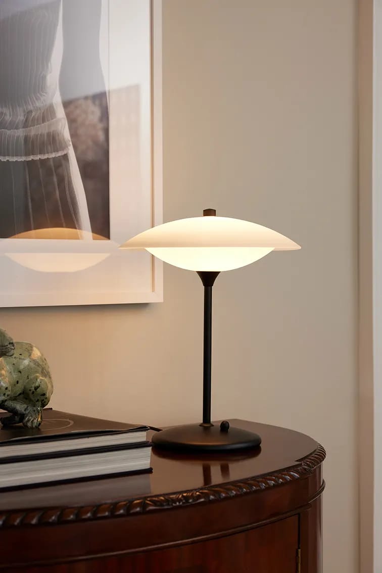 Halo Design Bordlamper Baroni Bordlampe i Opal, 2