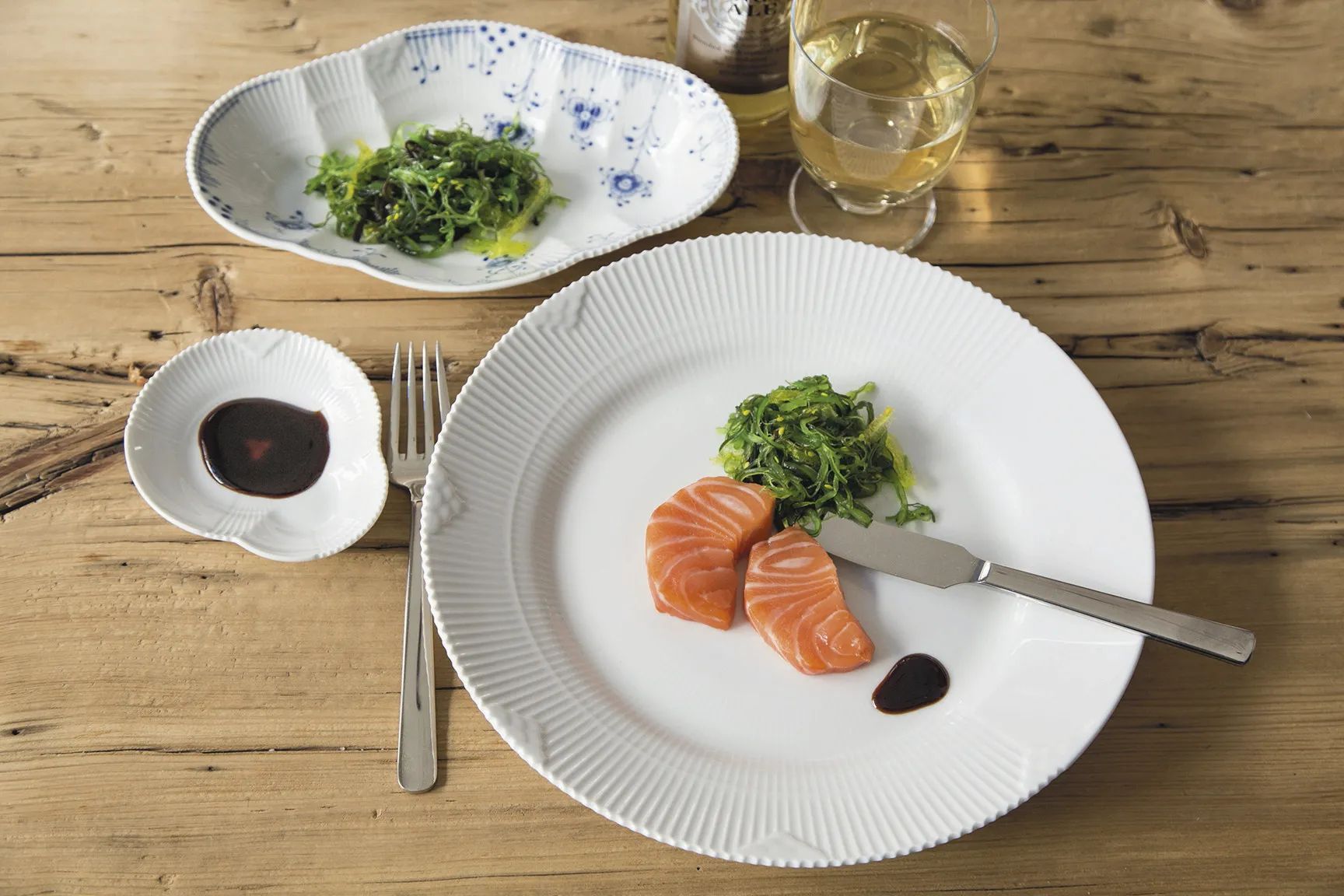 Royal Copenhagen Serveringsfade Blå Elements Fad i Koboltblå/hvid, 23 cm, 2
