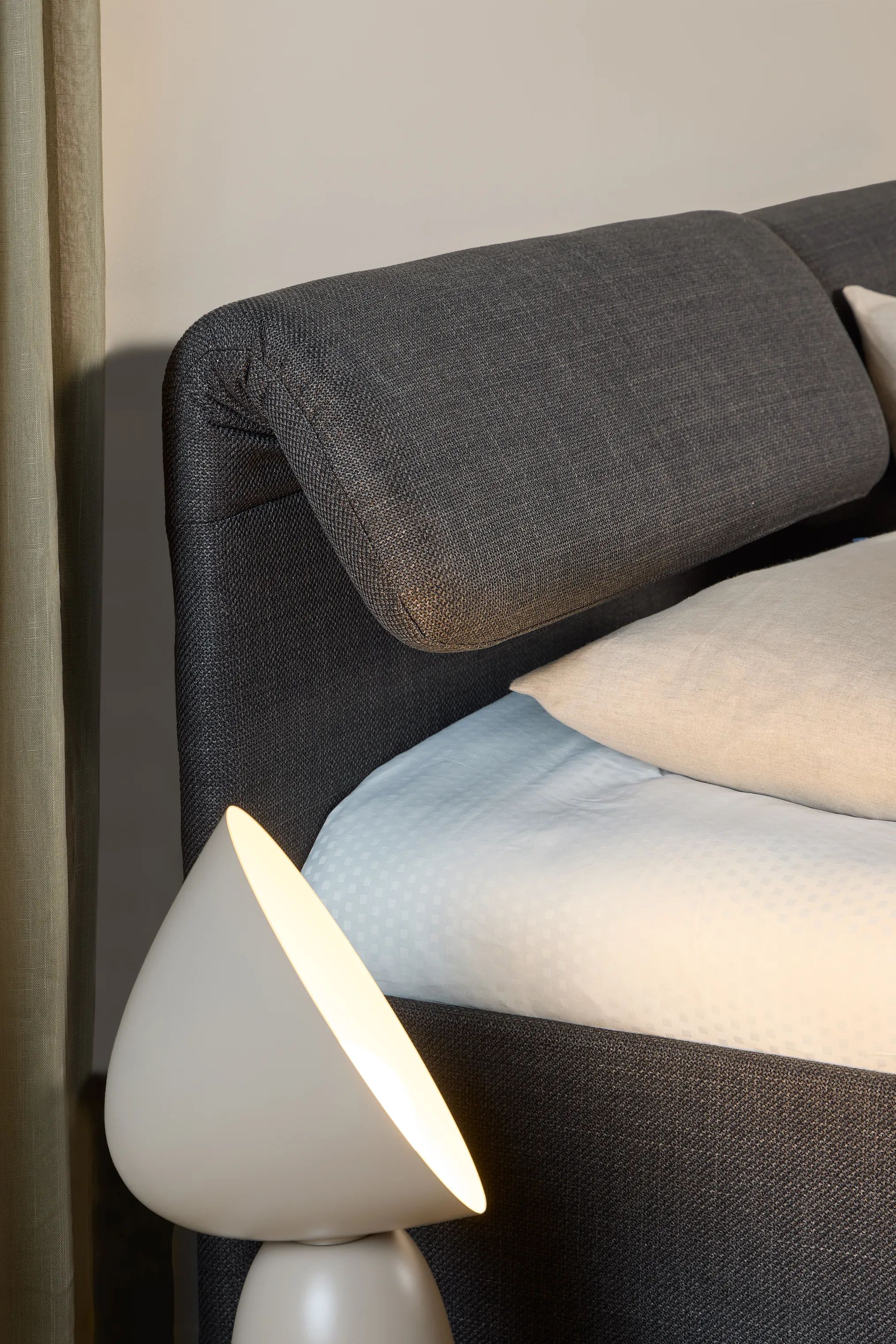 CASA Living Daybeds Calvi Sengeramme i B157 x L192 cm, 3