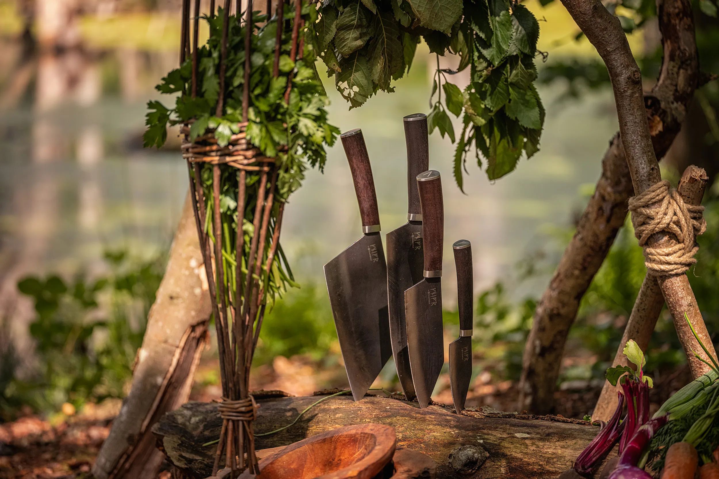 CrushGrind Urteknive Viking Skrællekniv i Walnut/steel, 3
