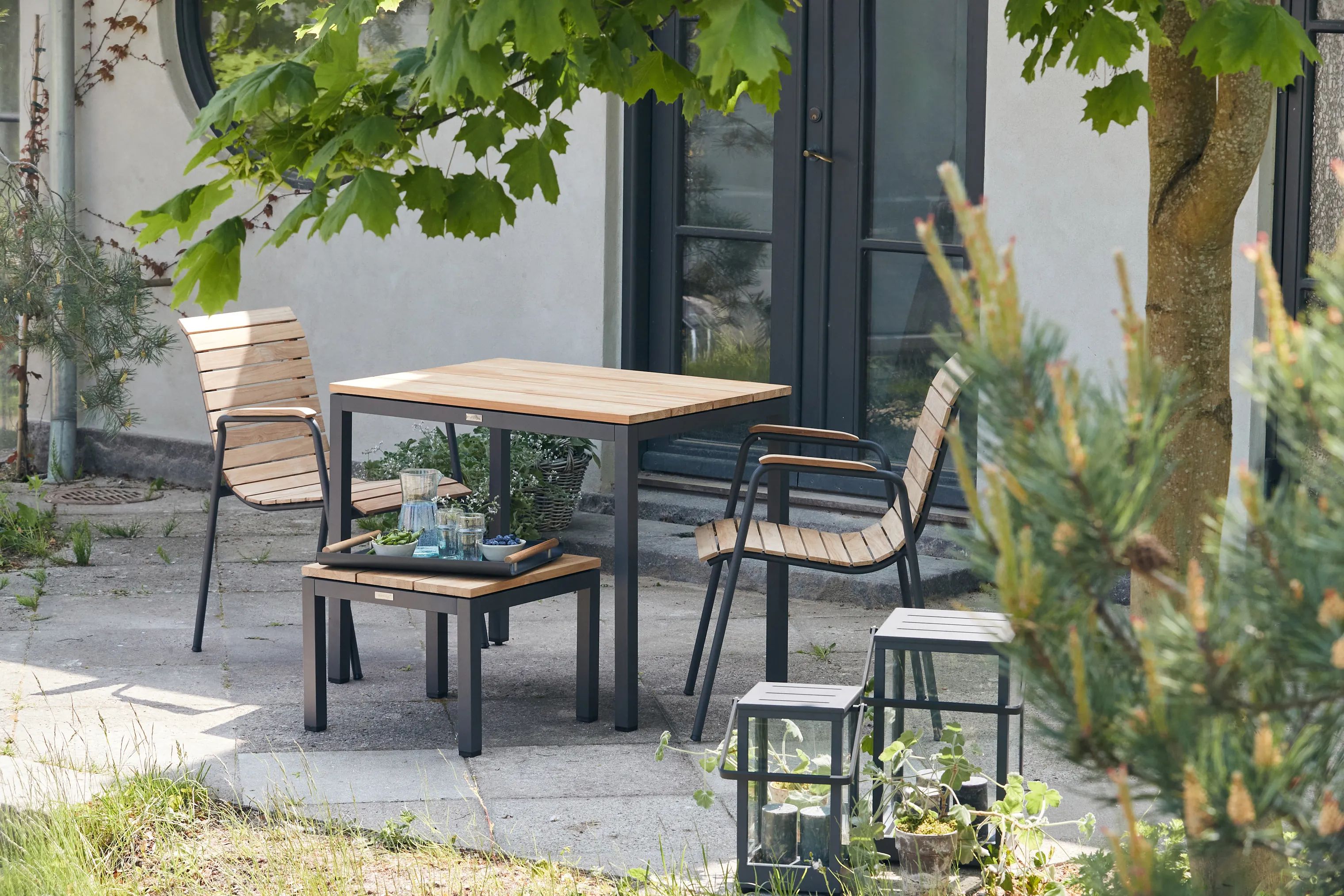 Mandalay Havemøbelsæt Toscana & Bellevue Havemøbelsæt - 3 dele i Antracit/Teak, 1 bord (L65 cm) og 2 stole, 2
