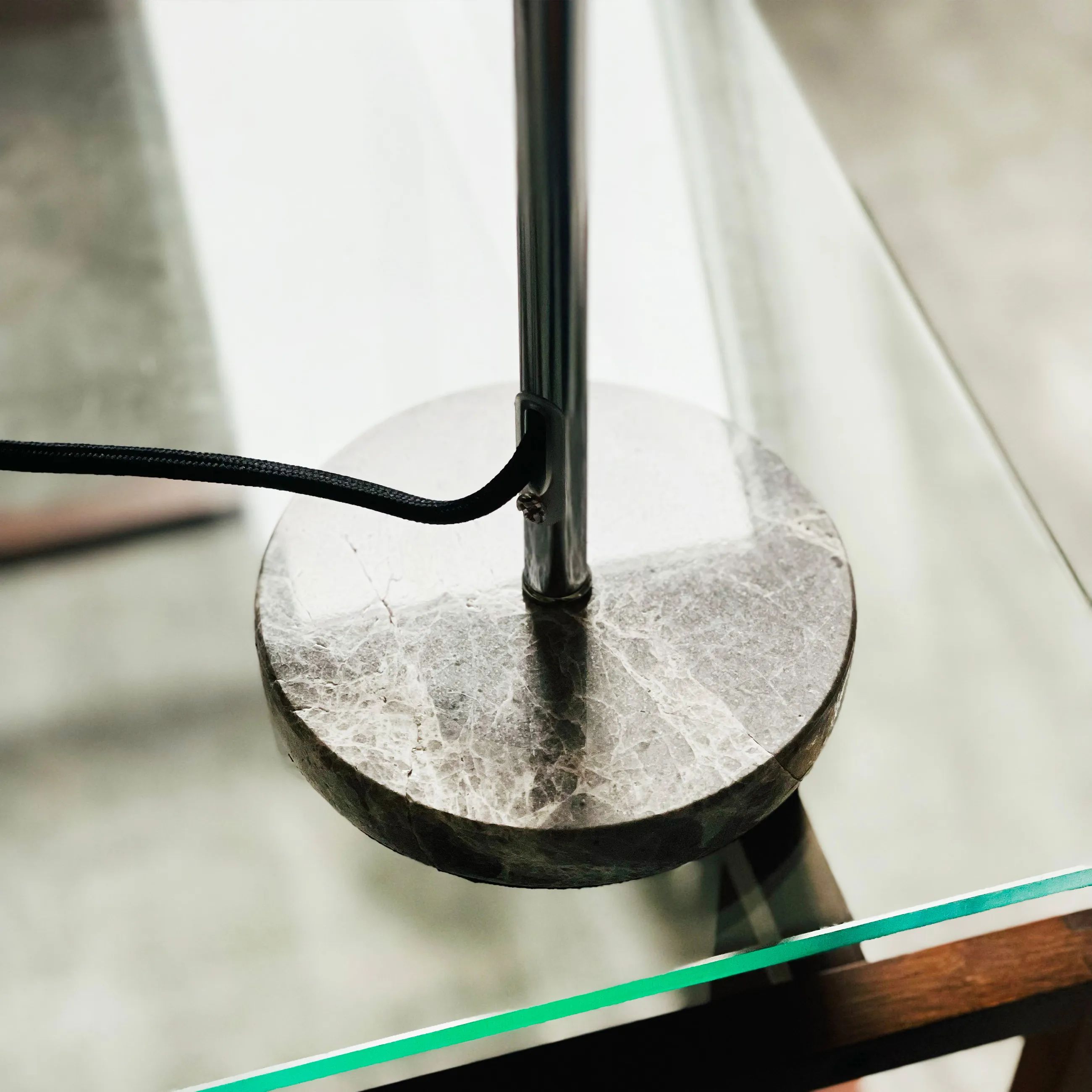 Dyberg Larsen Bordlamper Stockholm LED Bordlampe i Krom/marmor, 3