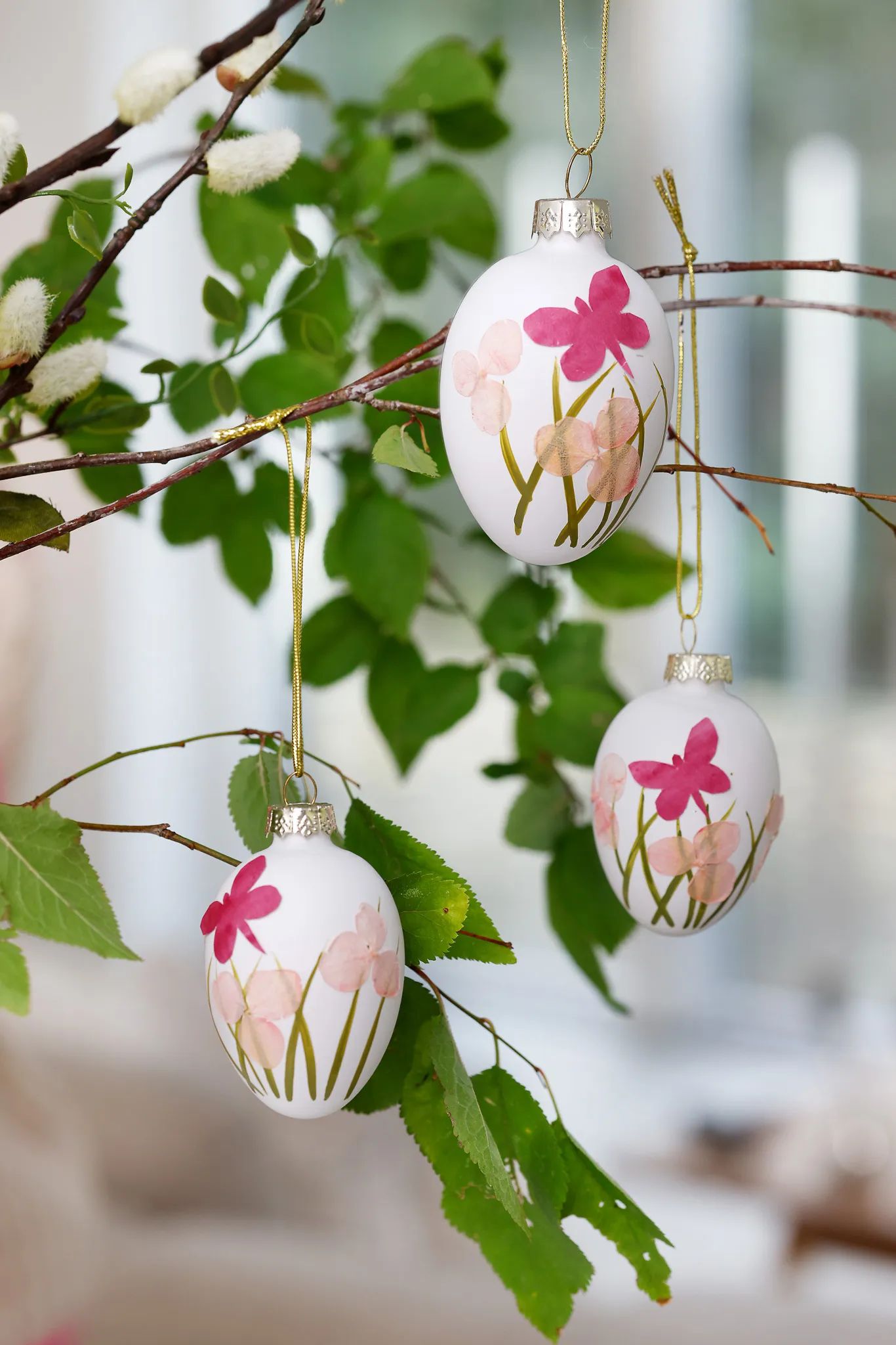 CASA Living Påskeæg og ophæng Glaspåskeæg - 3 stk. i Mat hvid/rosa, 2
