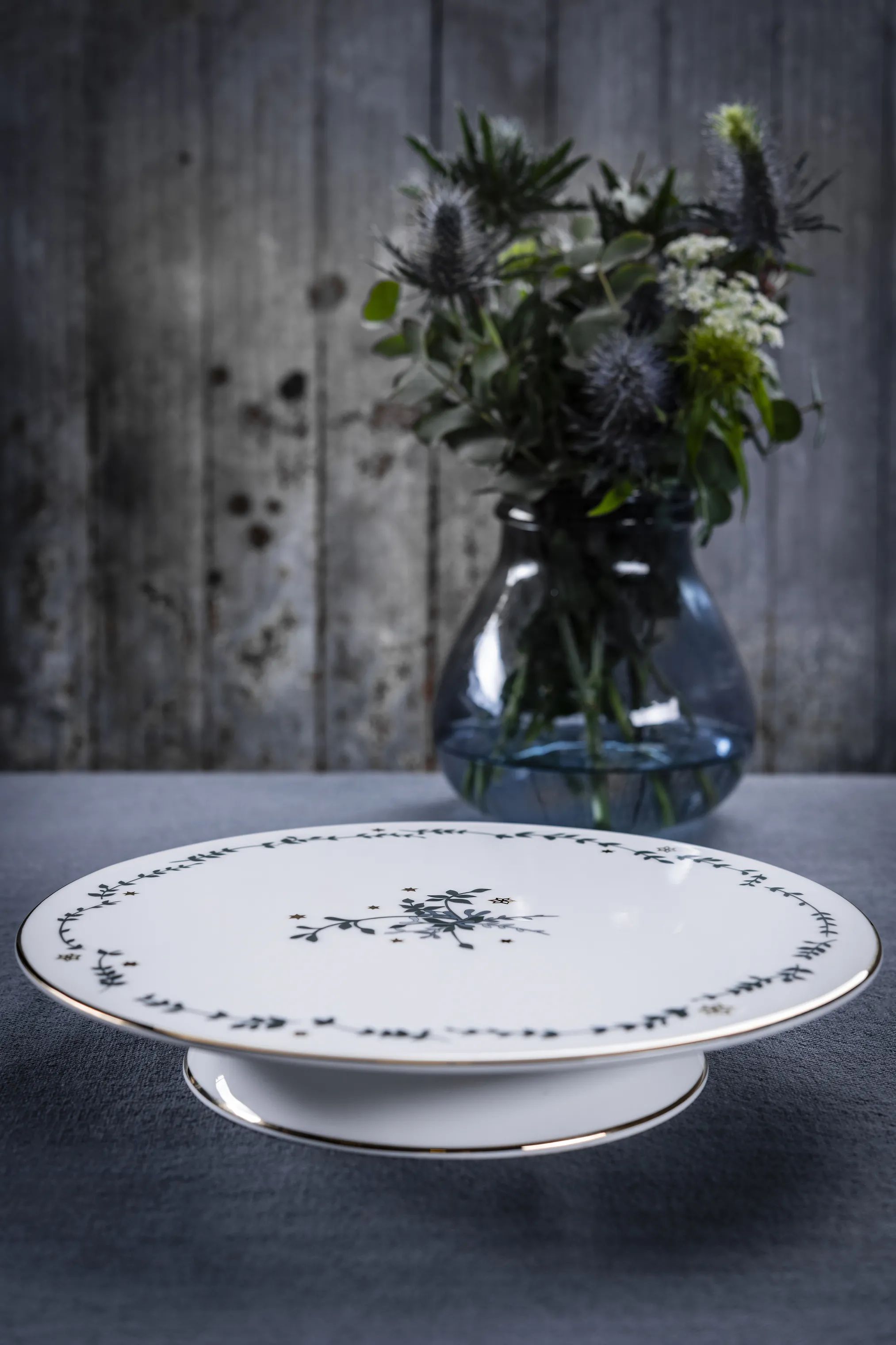 Jette Frölich Design Serveringsfade Vinterstjerner Kagefad i Grøn/guld, 29 cm, 2