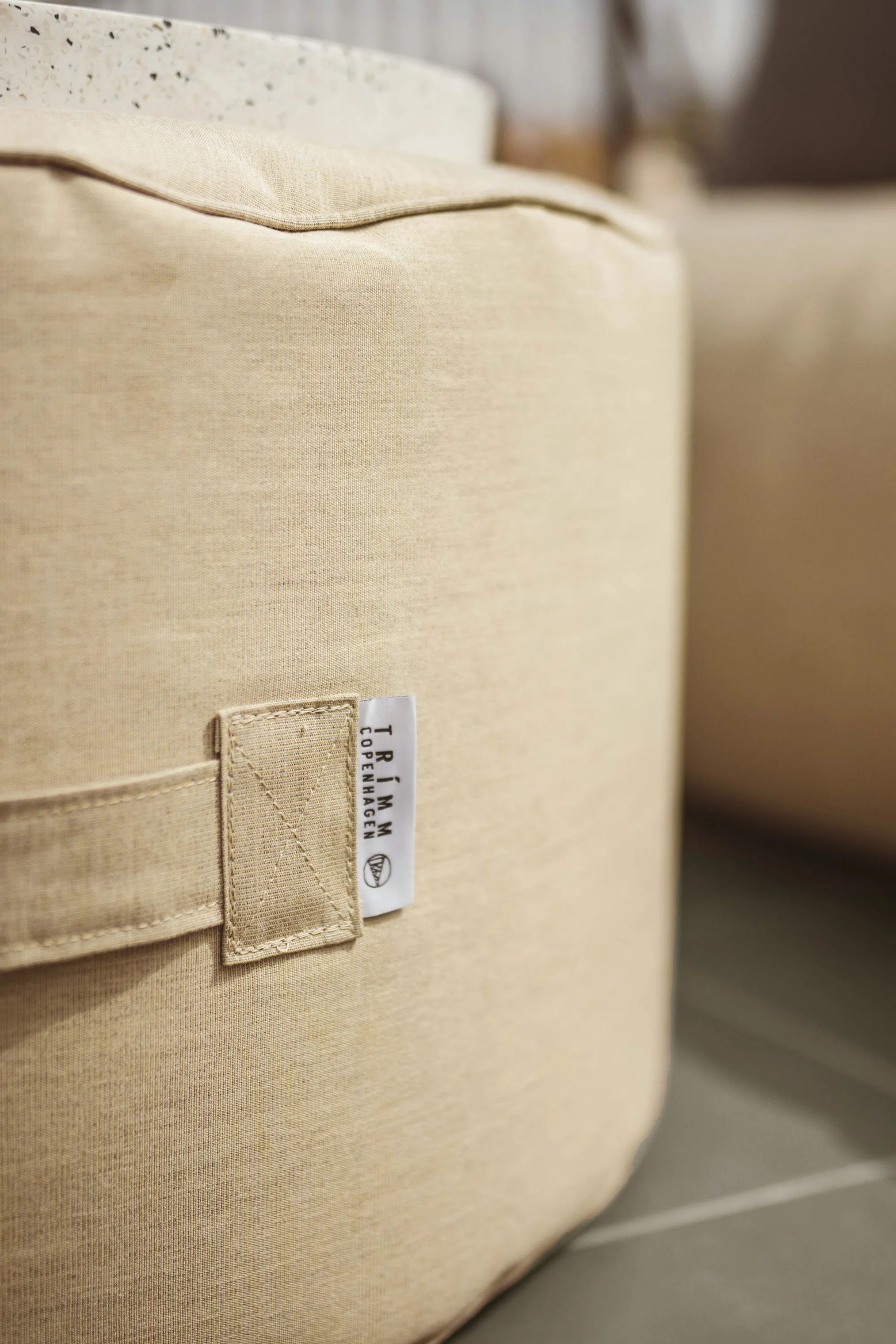 TRIMM Copenhagen Loungestole Tiny Moon Puf i Taupe, 2