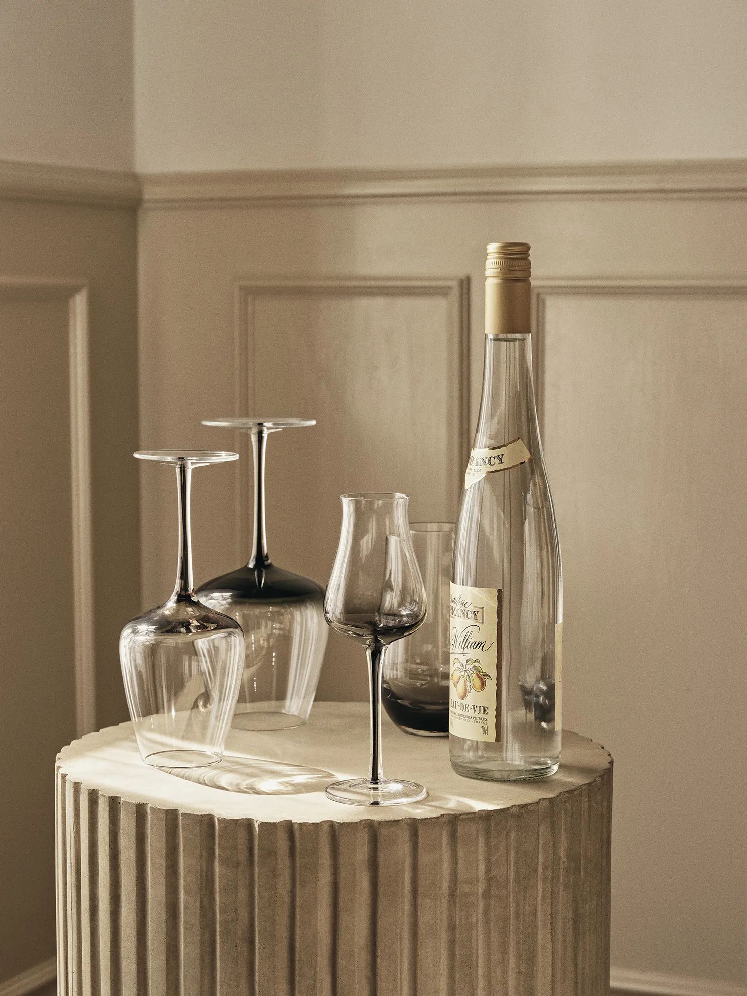 Broste Copenhagen Rom- og spiritusglas Smoke Spiritusglas i Grey, 2