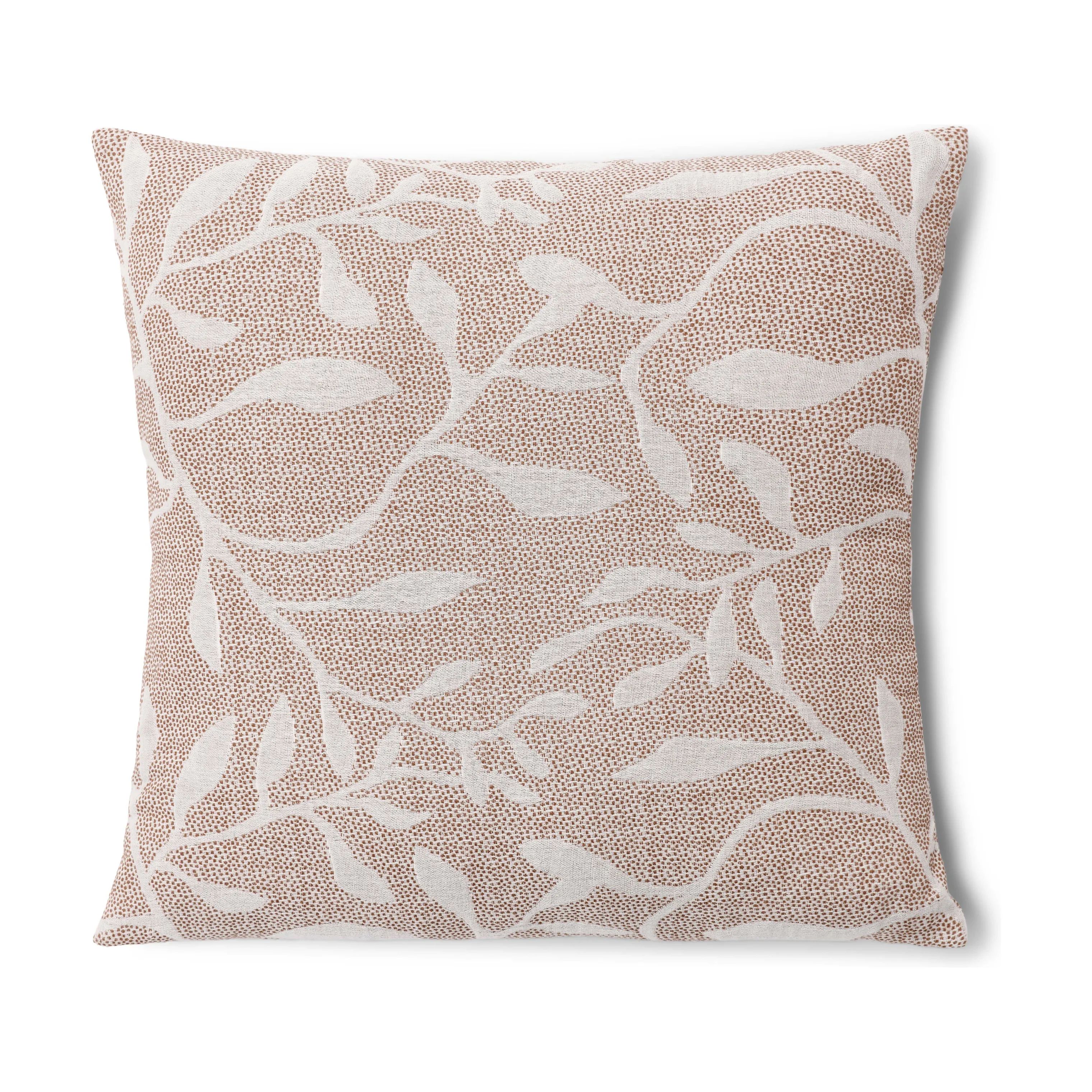 Essenza Pyntepuder Willow Pyntepude i Mocha mousse, B50 x L50 cm, 1
