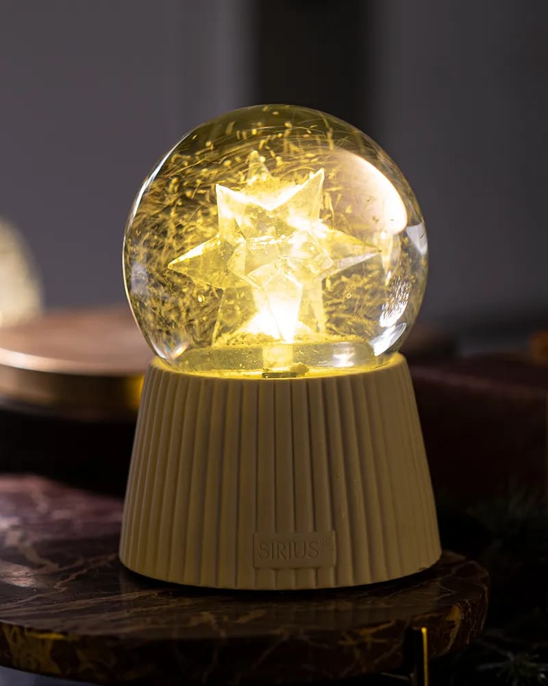 Sirius Lysdekoration Capella Snowglobe - Stjerne i Hvid, 2