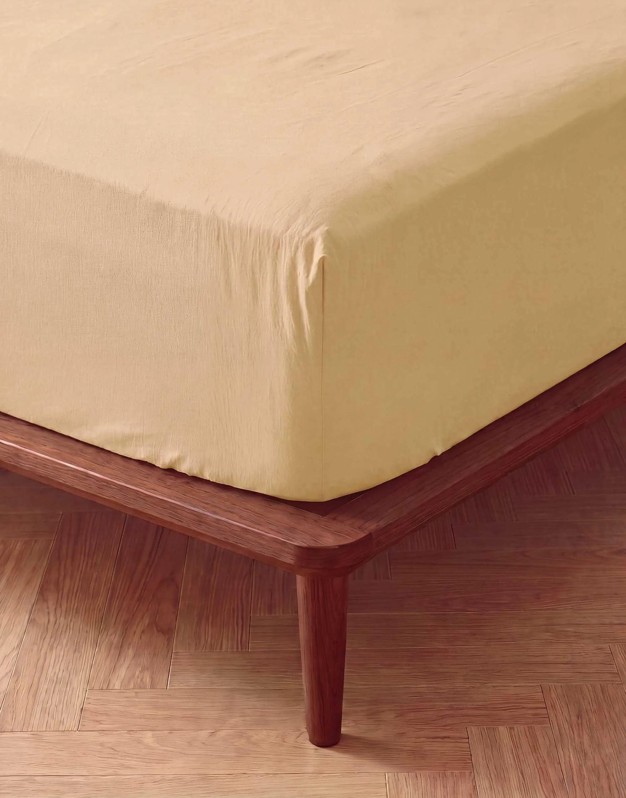 Essenza Lagner Fine Organic Jersey Boxlagen i Yellow straw, B100 x L220 cm, 3