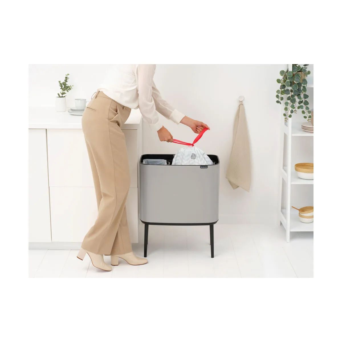 Brabantia Spande uden pedal Bo Touch affaldsspand i Soft Grey, 11 + 23 liter, 3