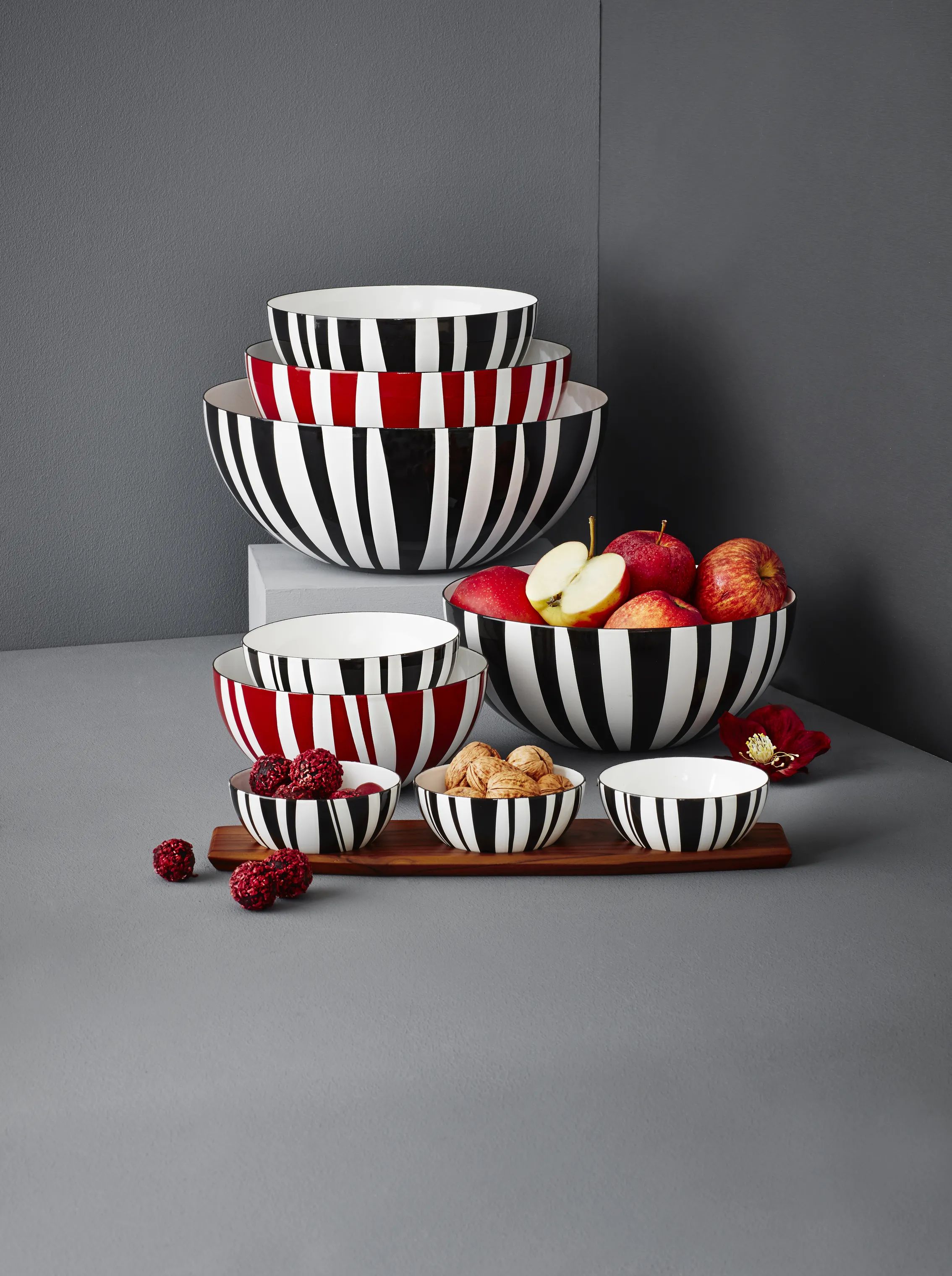 Cathrineholm Serveringsskåle Stripes Skål i Rød, 18 cm, 4