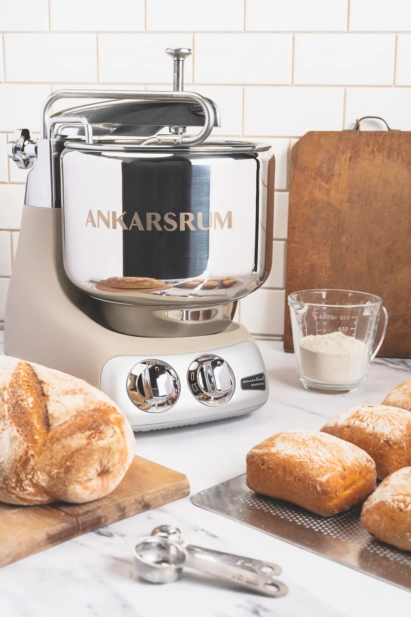 Ankarsrum Assistent Original Røremaskiner Røremaskine AKM 6230HB i Harmony beige, 2