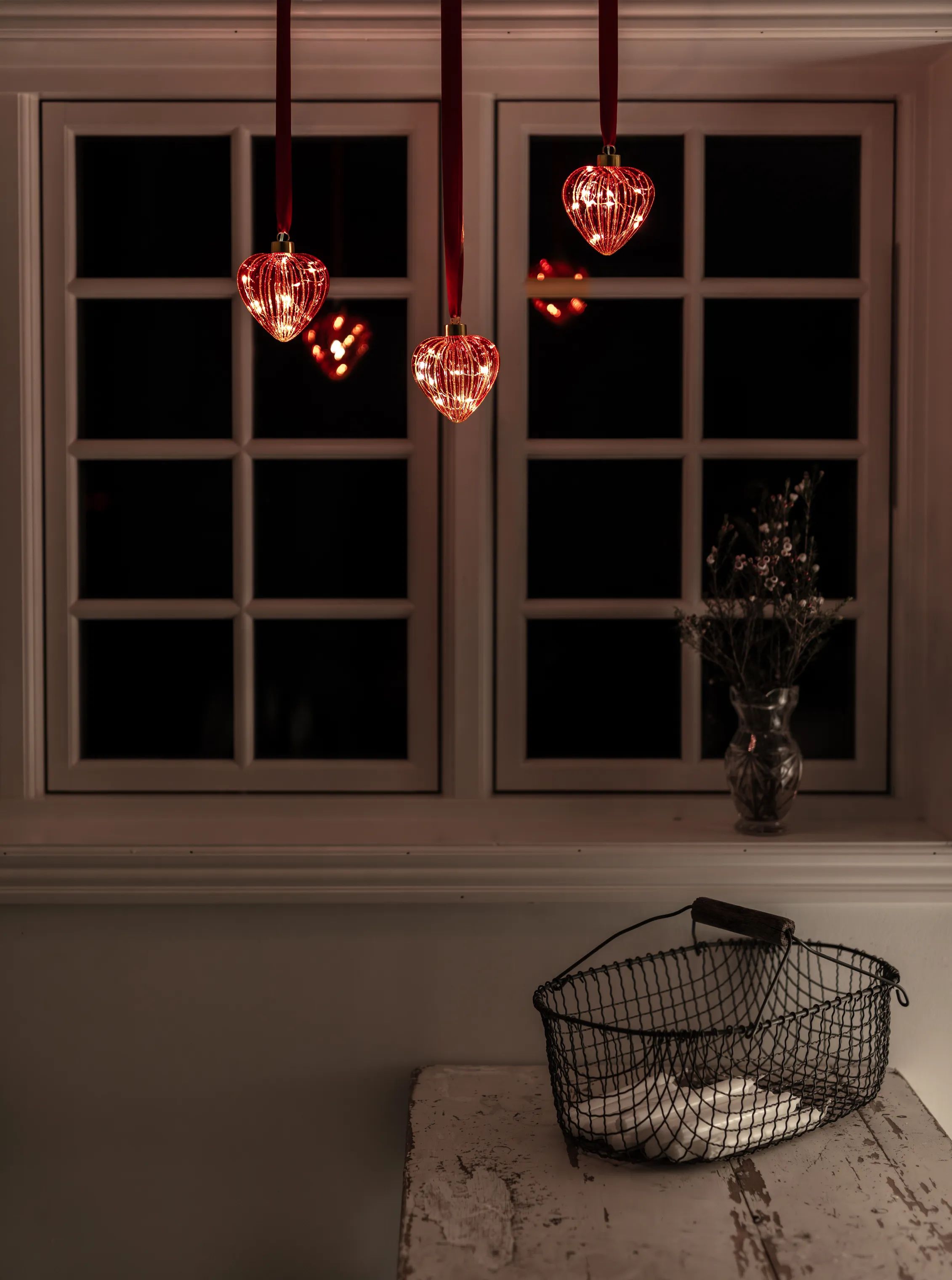 Casa Christmas Juleophæng LED Kugle - 3 stk. i Rød/hjerte, 2