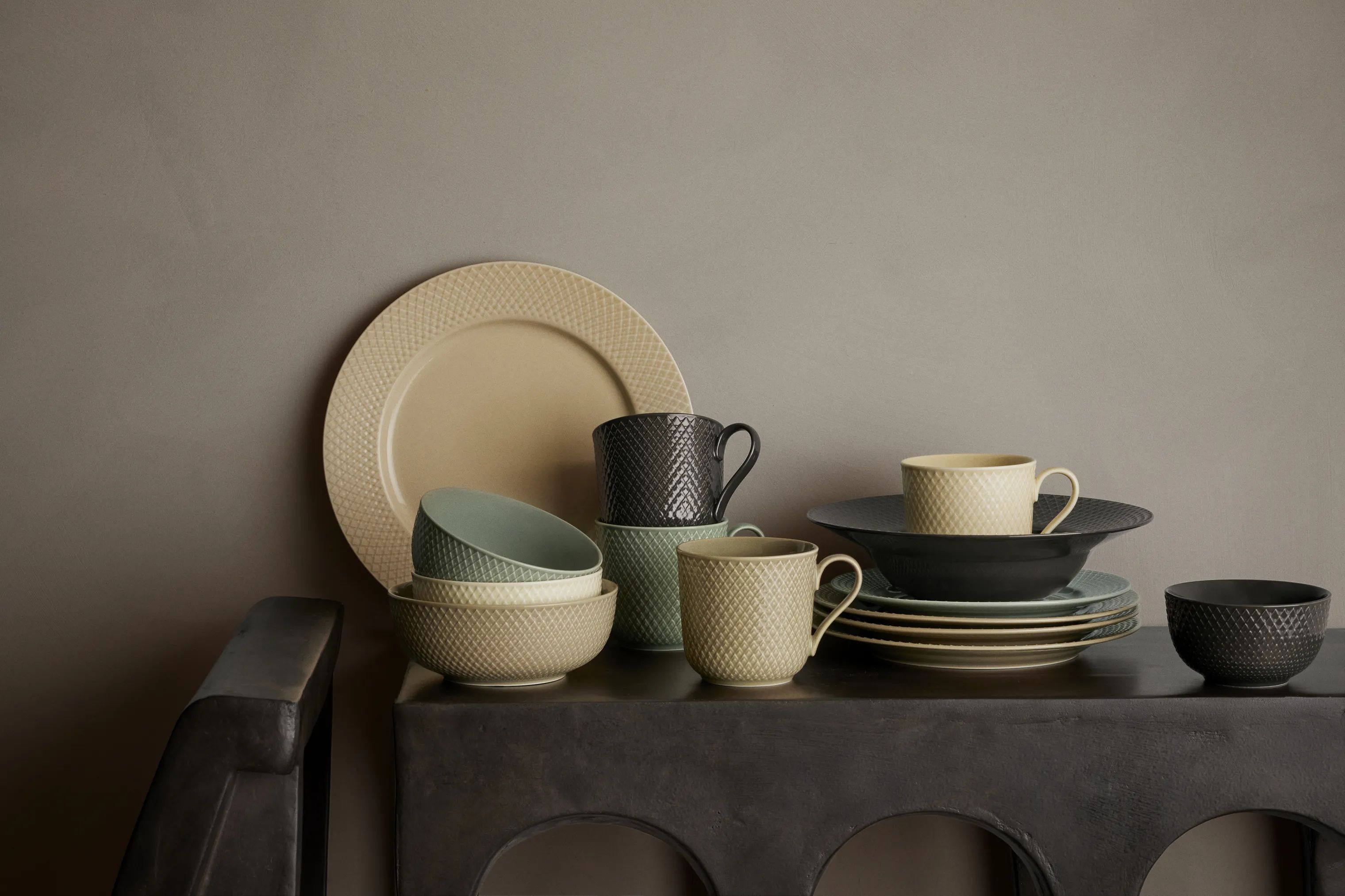 Lyngby Porcelæn Krus og kopper med hank Rhombe Earth Krus m. hank i Clay, 4