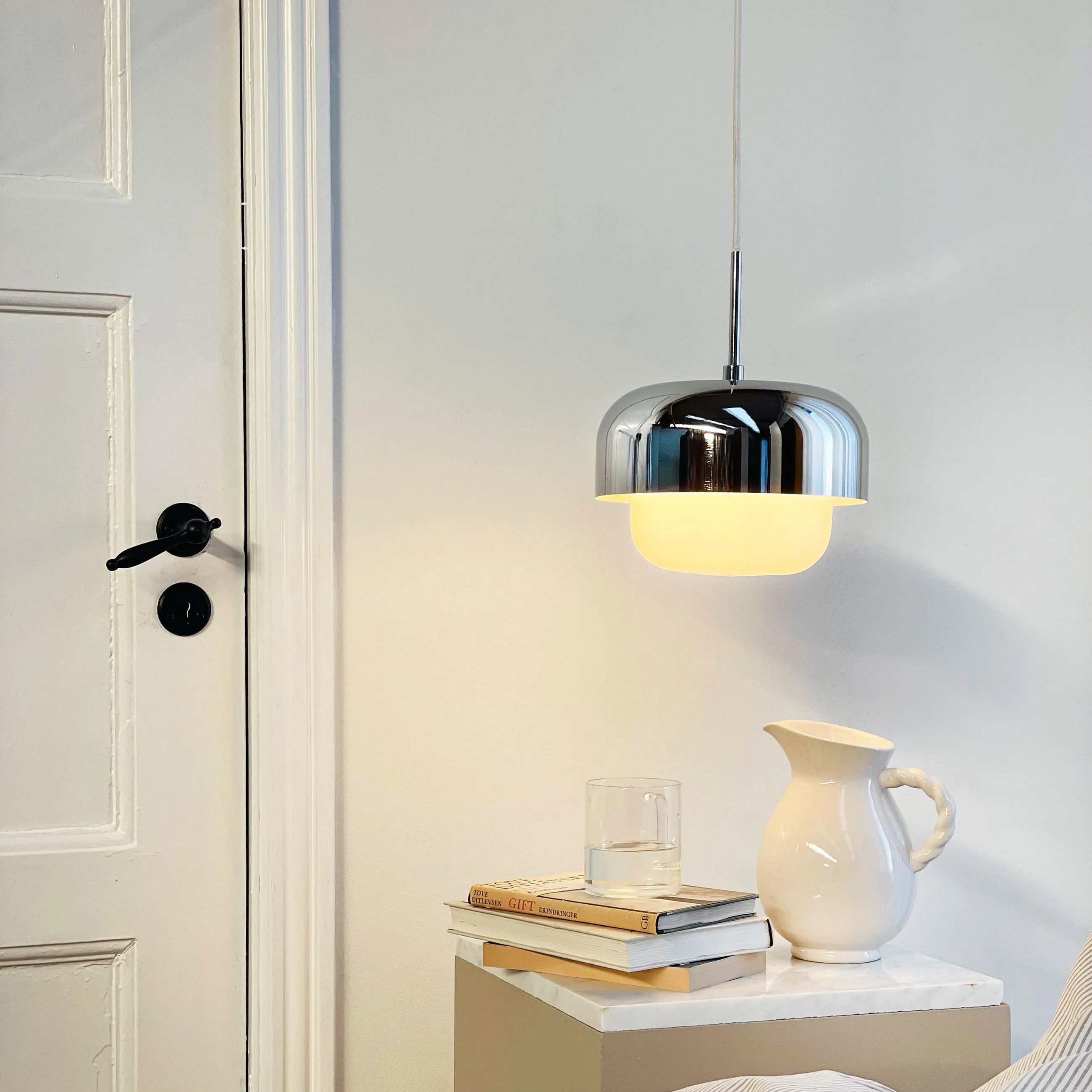 Dyberg Larsen Pendler HAIPOT Pendel i Krom, 23 cm, 2