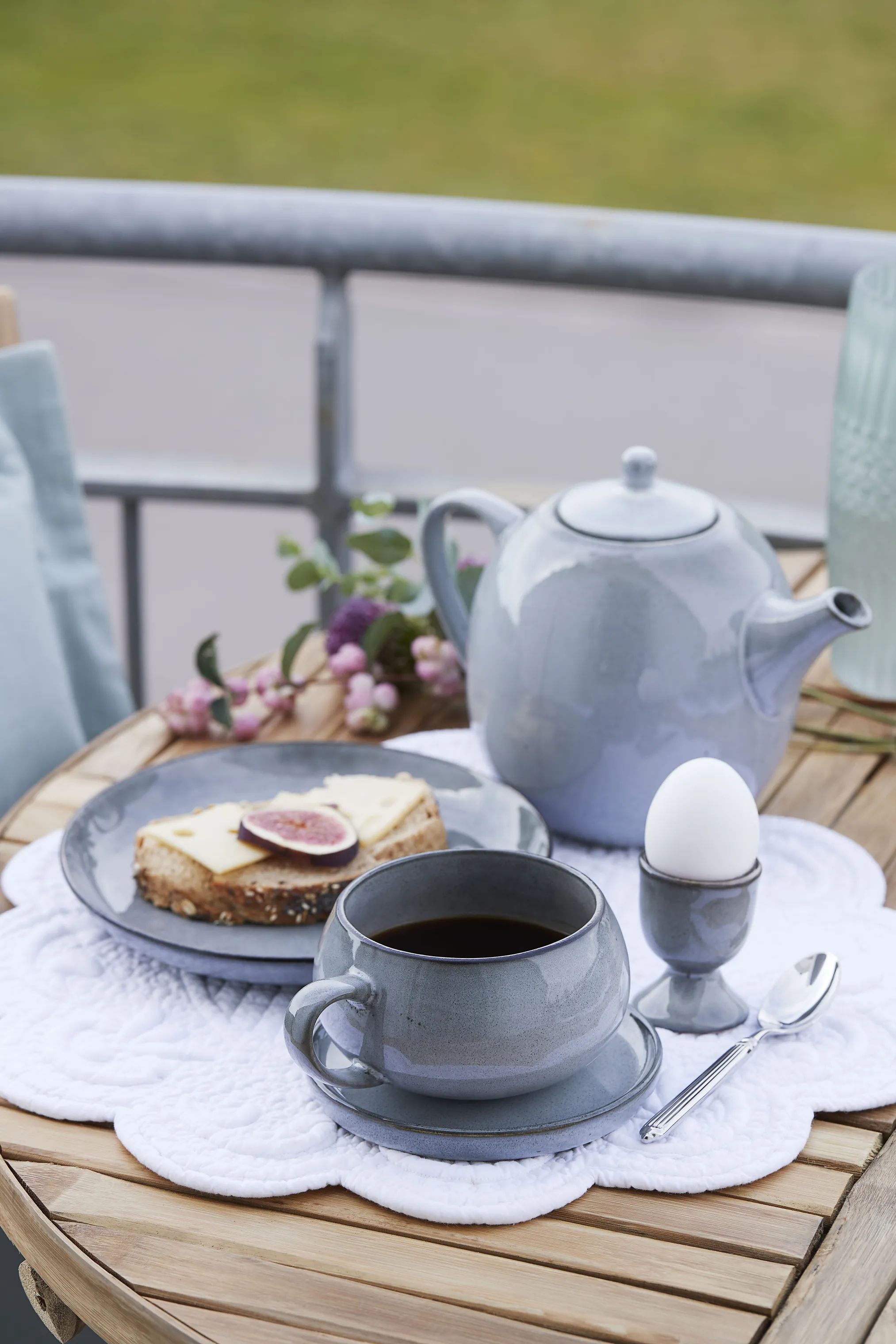 Lene Bjerre Frokosttallerkener Amera Frokosttallerken i Grå, 20,5 cm, 4