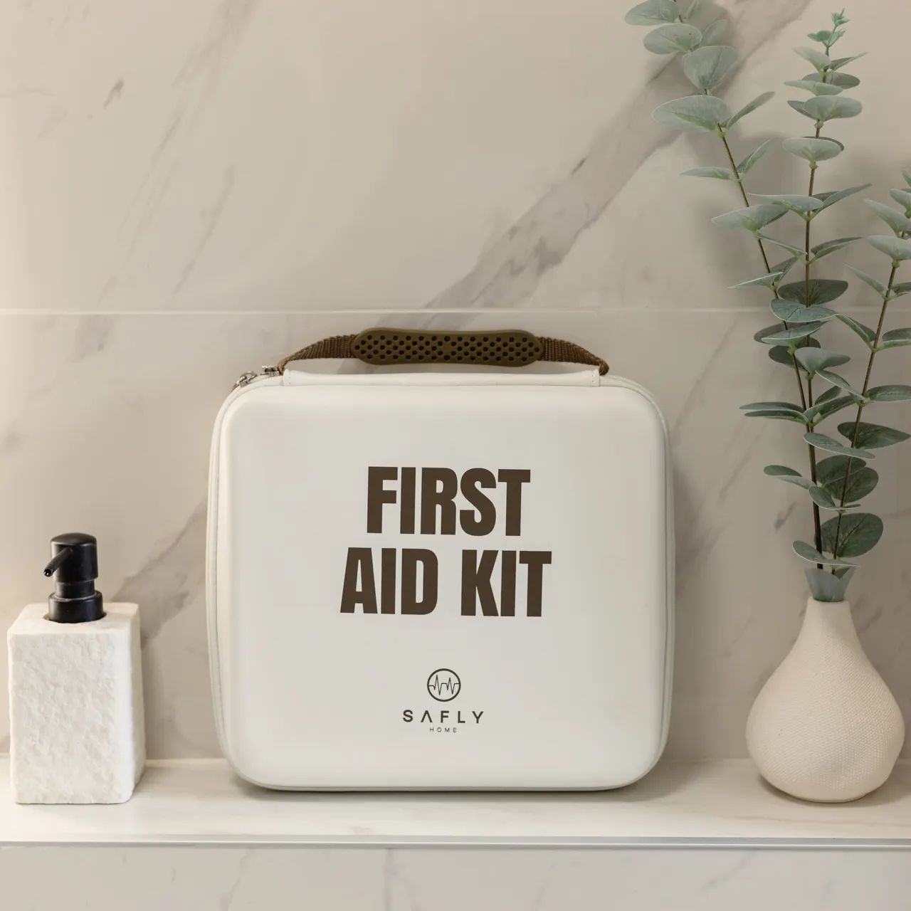 Safly Rengøringsmidler Home Førstehjælpskasse i Hvid, H8,4 x L28 cm, 2