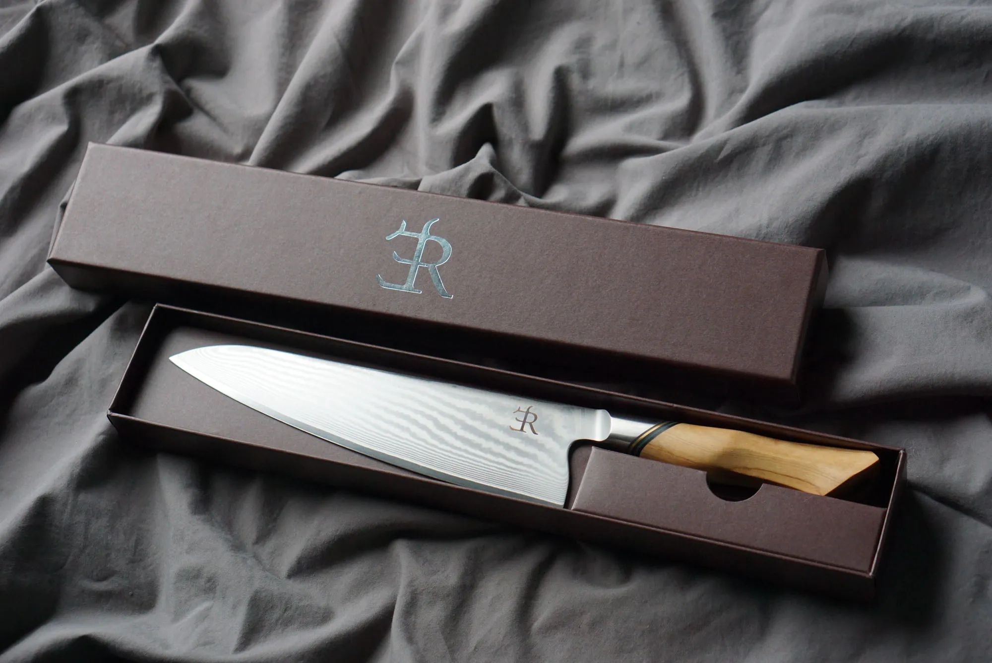 Ryda Knives Kokkeknive A-73 Kokkekniv i rustfrit stål/lysbrun, 2