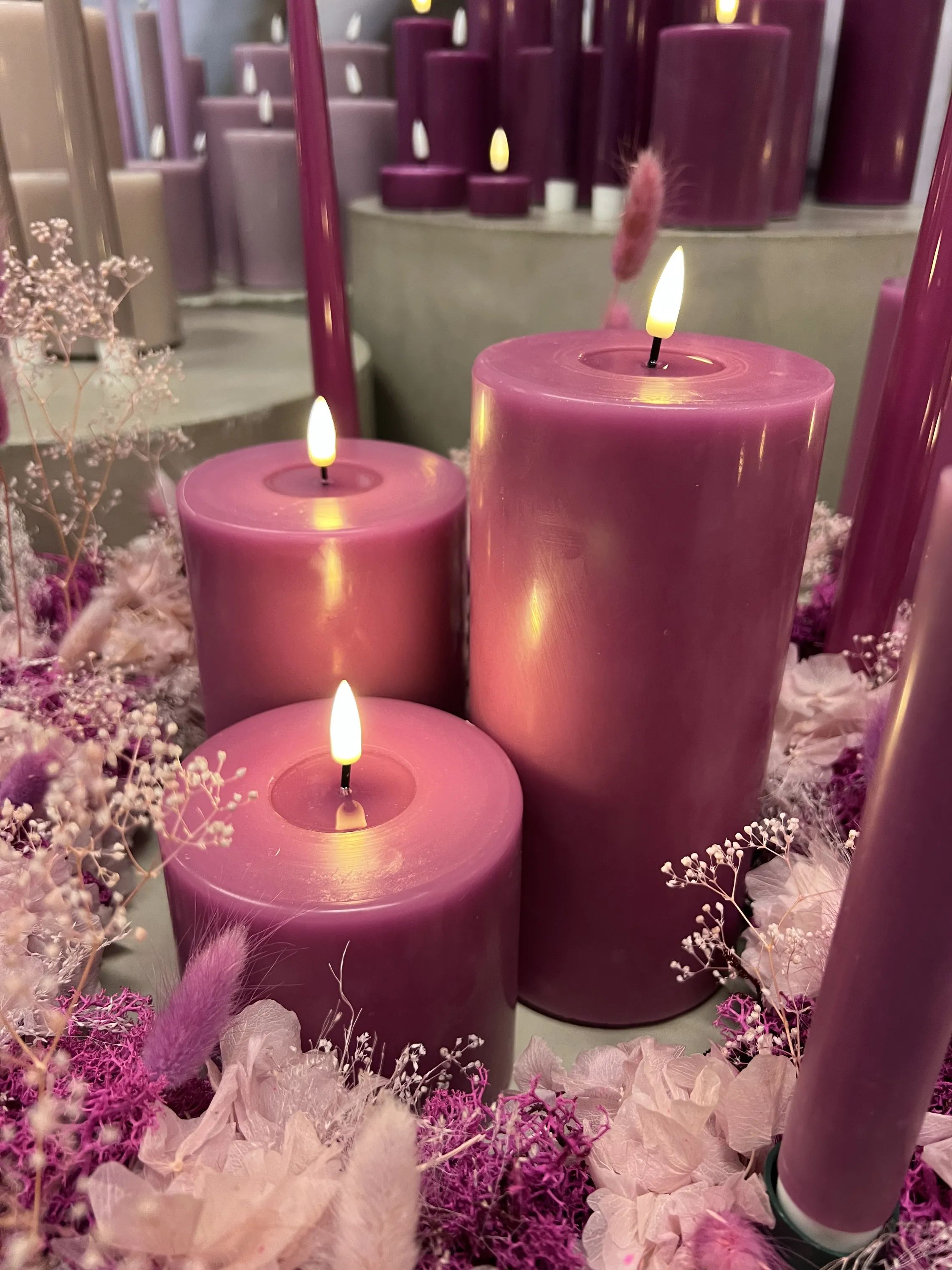 Deluxe Homeart LED-lys Real Flame LED Bloklys i Magenta , 15 cm, 2