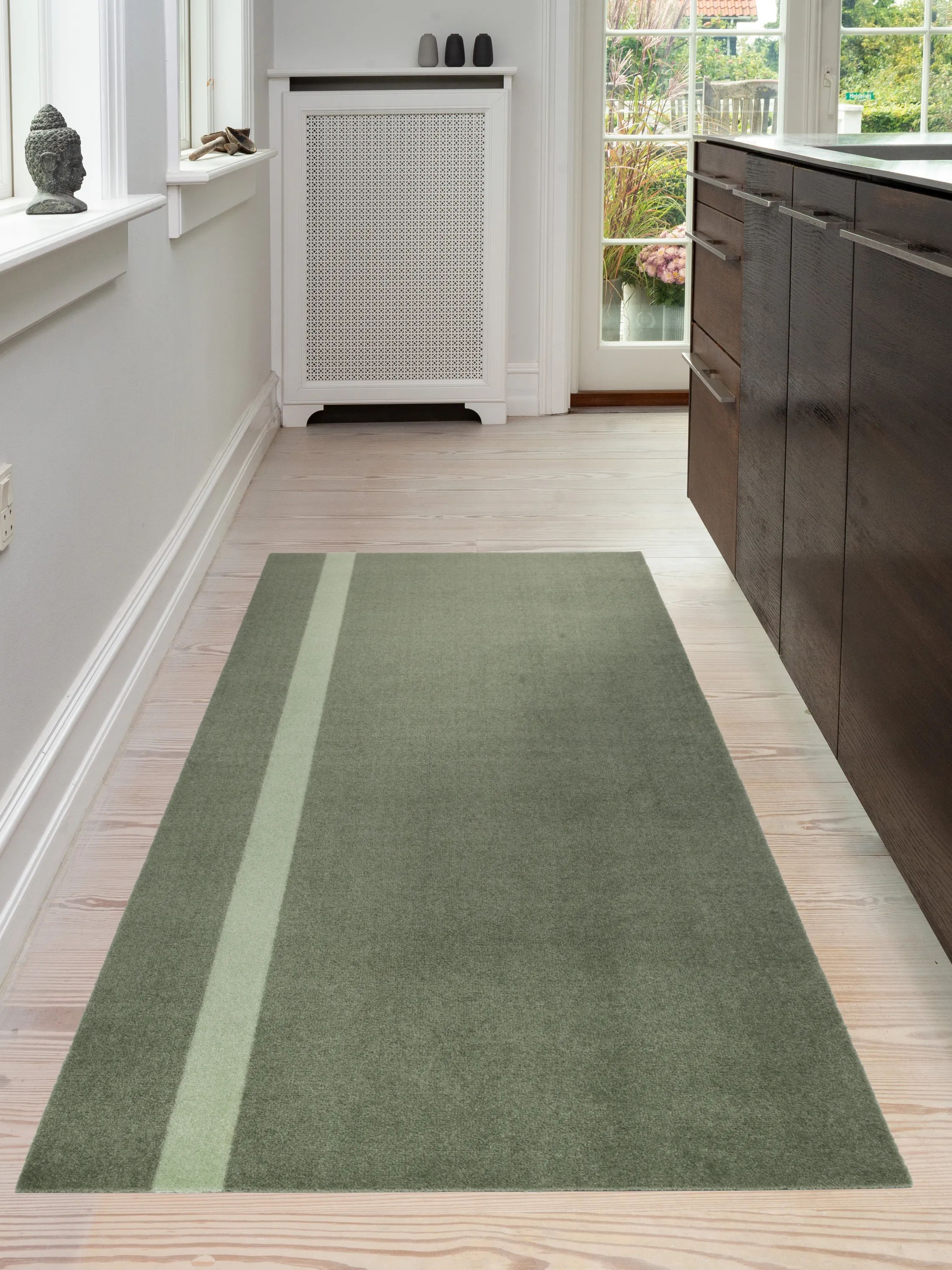 Tica Copenhagen Gulvtæpper Stripes Vertikal Gulvtæppe i Lysgrøn/støvetgrøn/mørkegrøn, B90 x L200 cm, 2