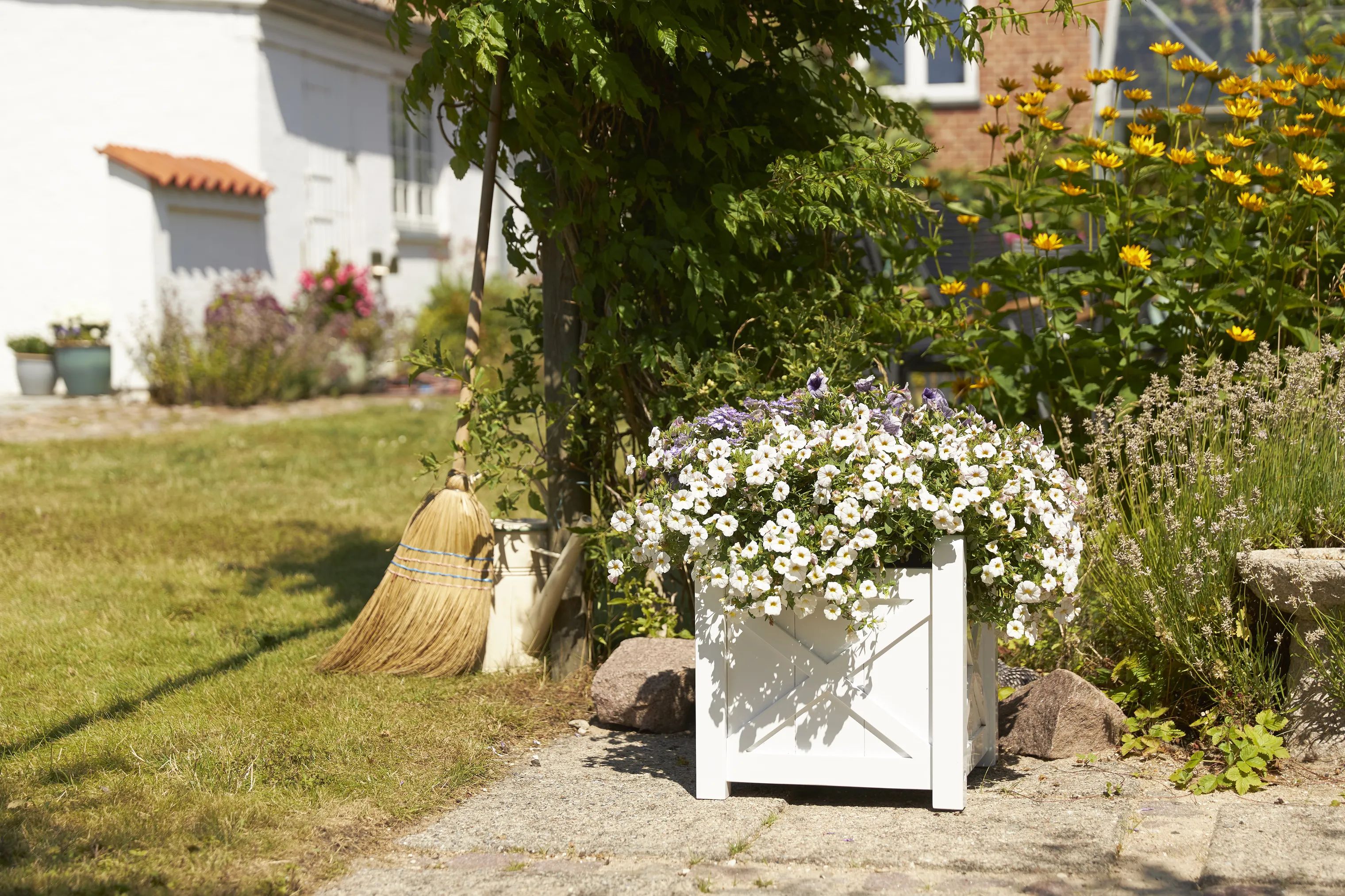 cinas Plantekrukker Rosenborg Plantekasse i Hvid, 3