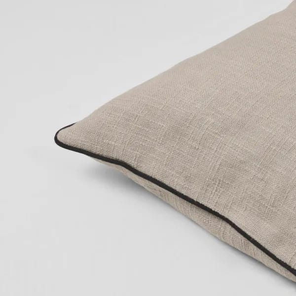Broste Copenhagen Pyntepudebetræk Maja Pudebetræk i Taupe Warm Grey, 2