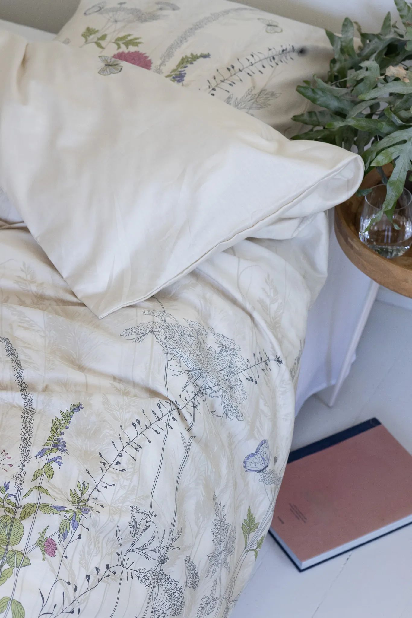 CASA Living Sengetøj Sengetøj i blomster, B140 x L220 cm, 2