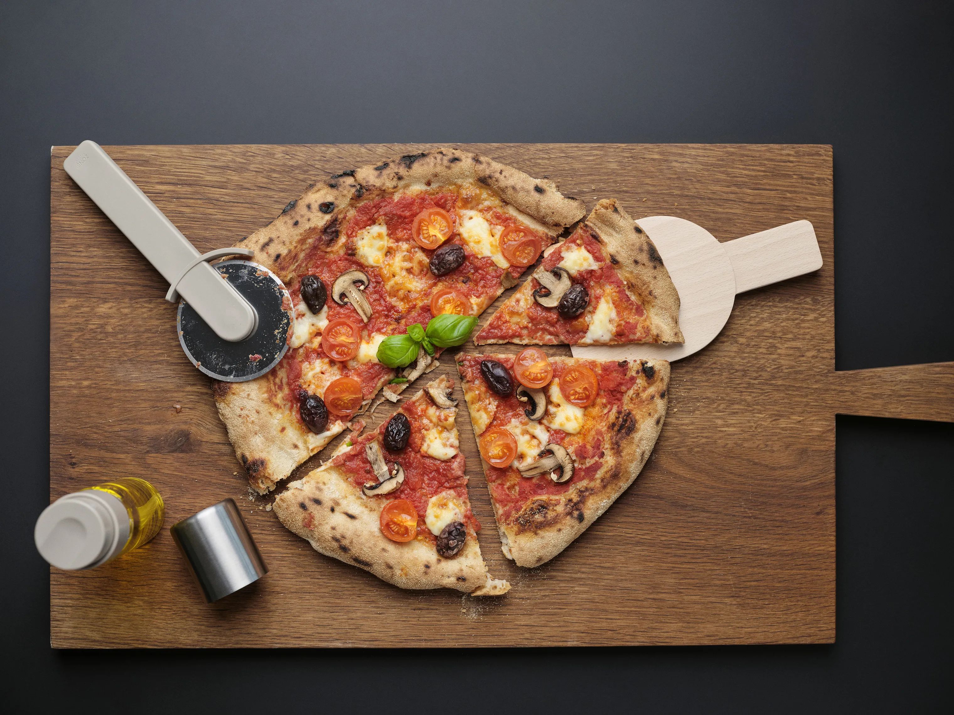Zone Pizzaskærere Singles Pizzasæt - 3 dele i Soft Taupe, 2