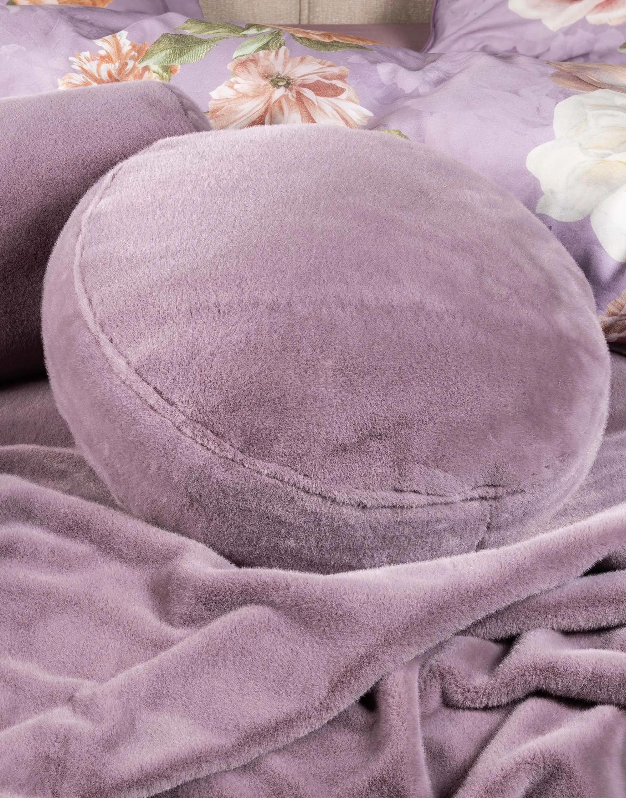 Essenza Pyntepuder Mads Furry Pyntepude i Pale purple, 3