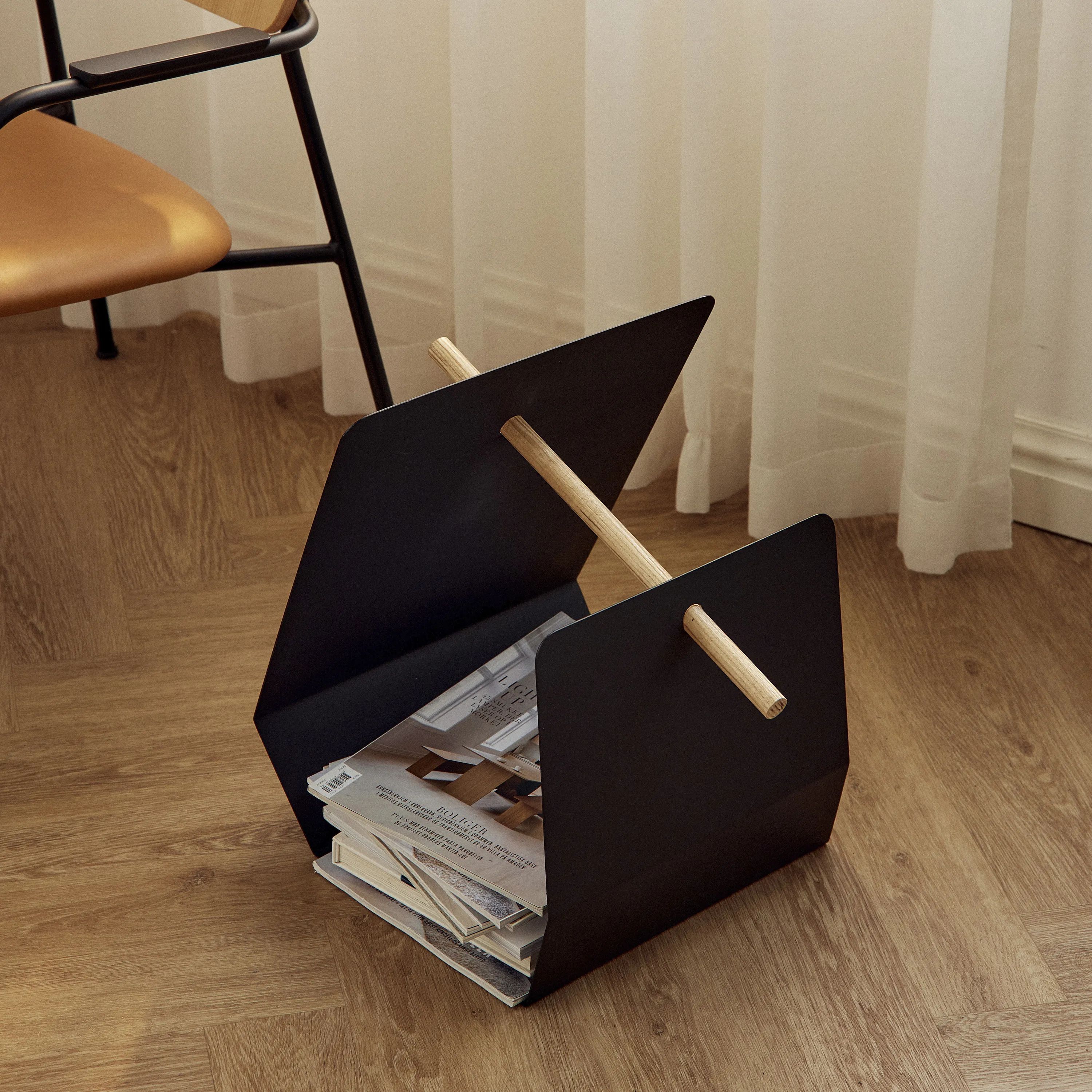 Andersen Furniture Øvrigt interiør Edge Magasinholder i Black, 2