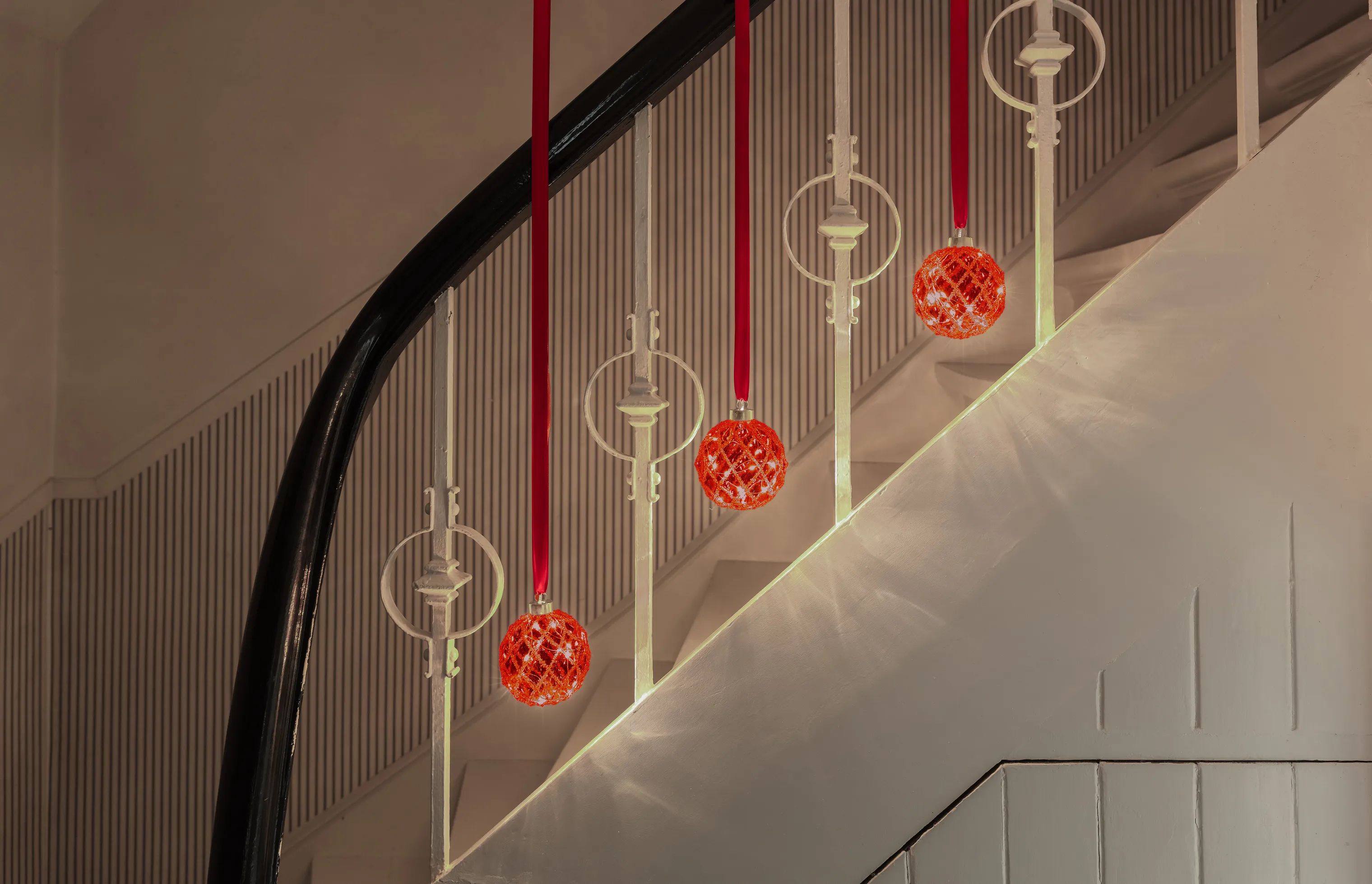 Casa Christmas Juleophæng LED Kugle - 3 stk. i Rød, 2